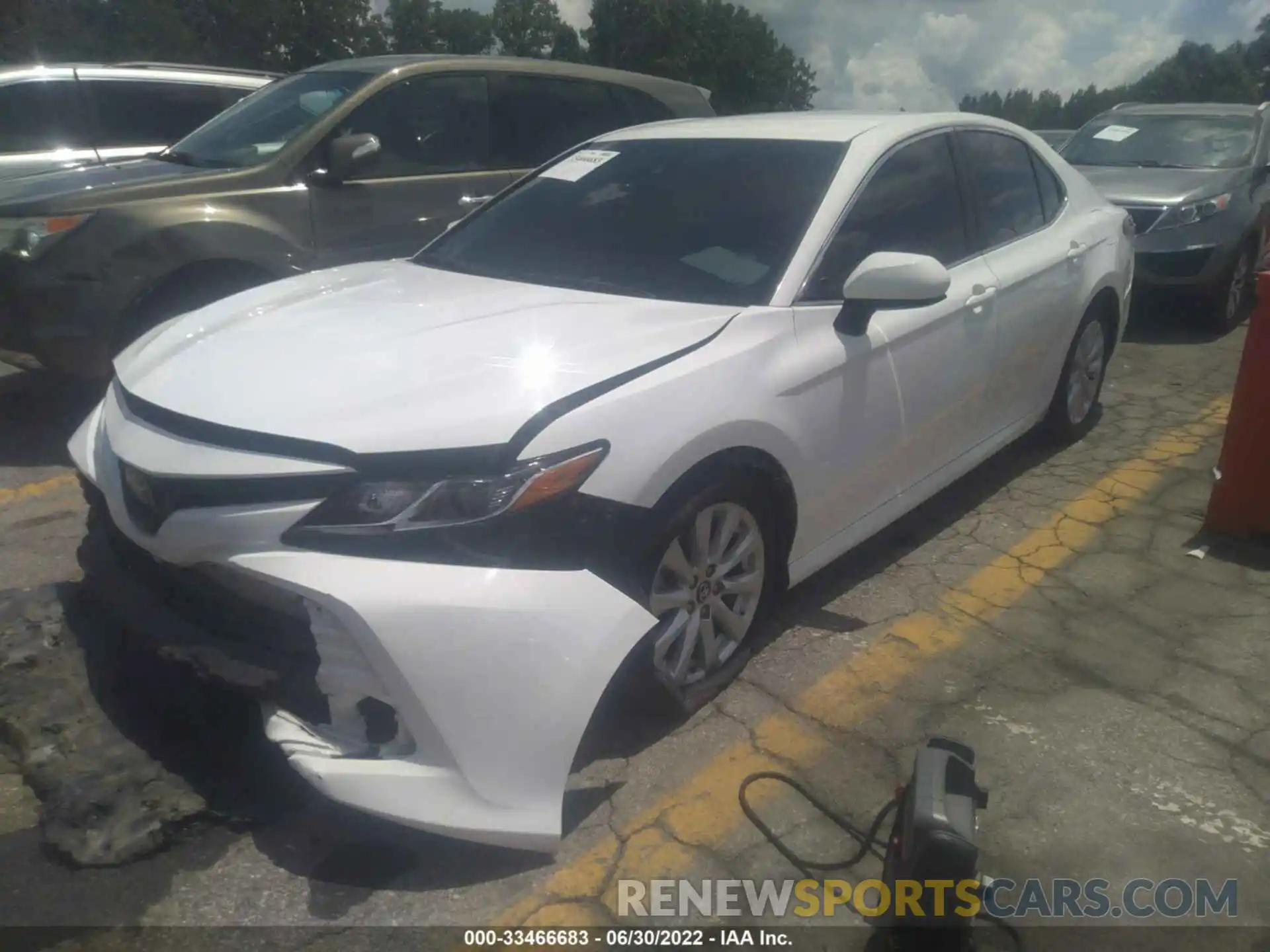 2 Photograph of a damaged car 4T1C11AK3LU927275 TOYOTA CAMRY 2020