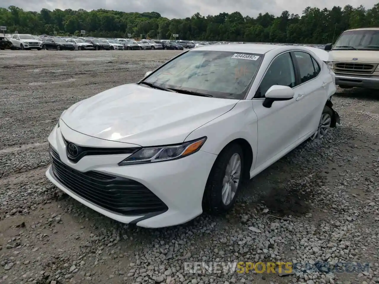 2 Photograph of a damaged car 4T1C11AK3LU928328 TOYOTA CAMRY 2020