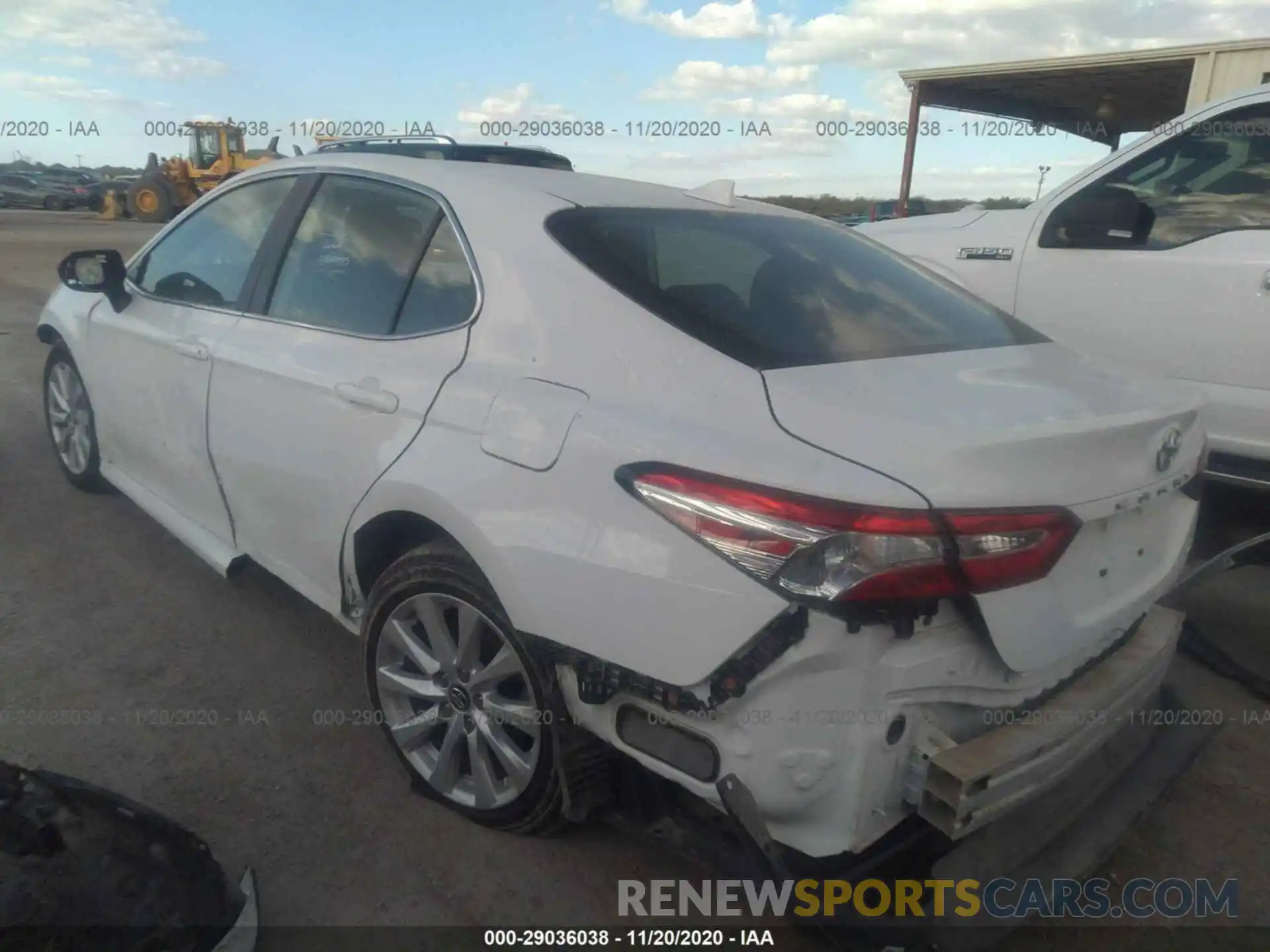 3 Photograph of a damaged car 4T1C11AK3LU928409 TOYOTA CAMRY 2020