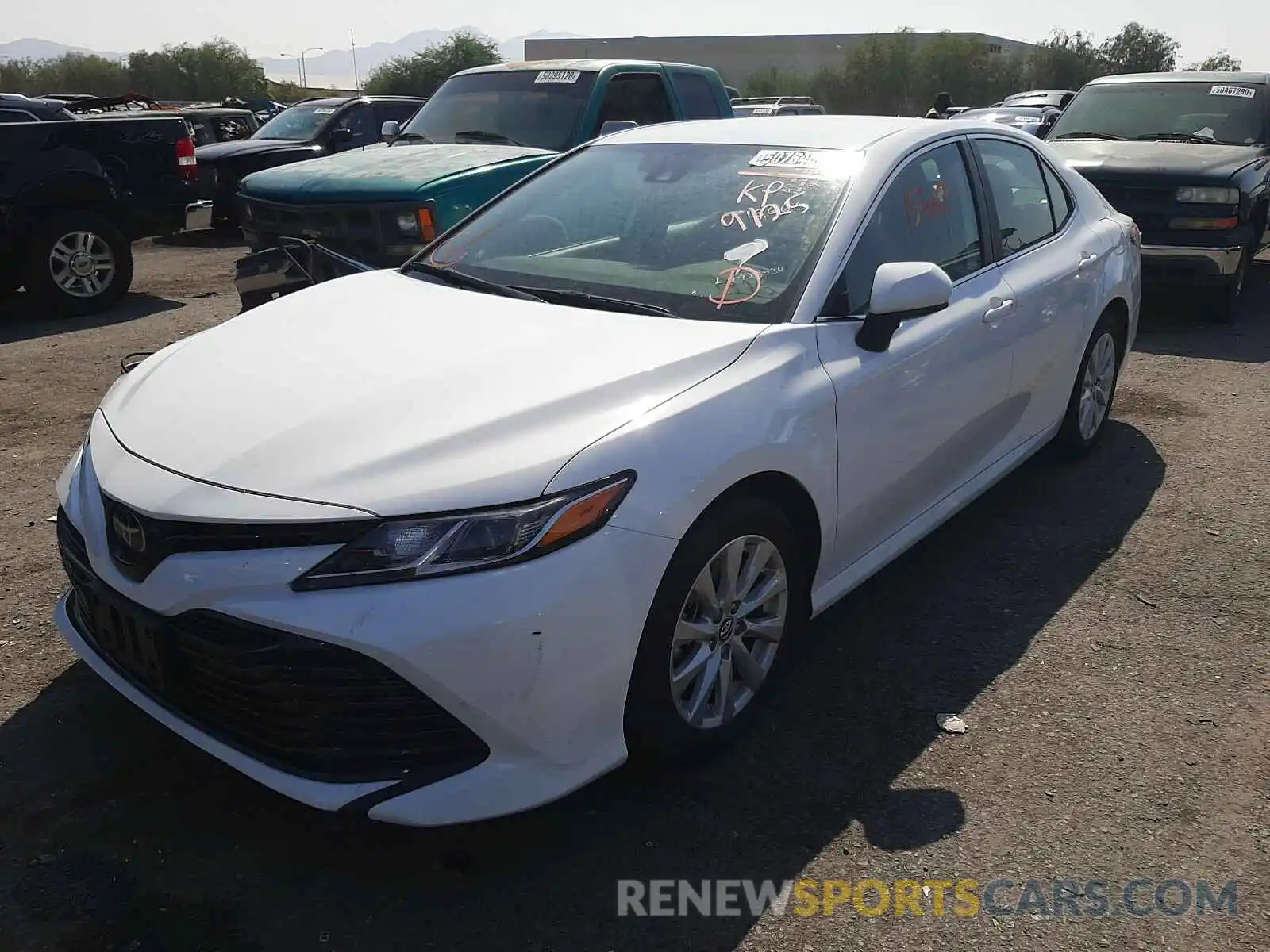 2 Photograph of a damaged car 4T1C11AK3LU928734 TOYOTA CAMRY 2020