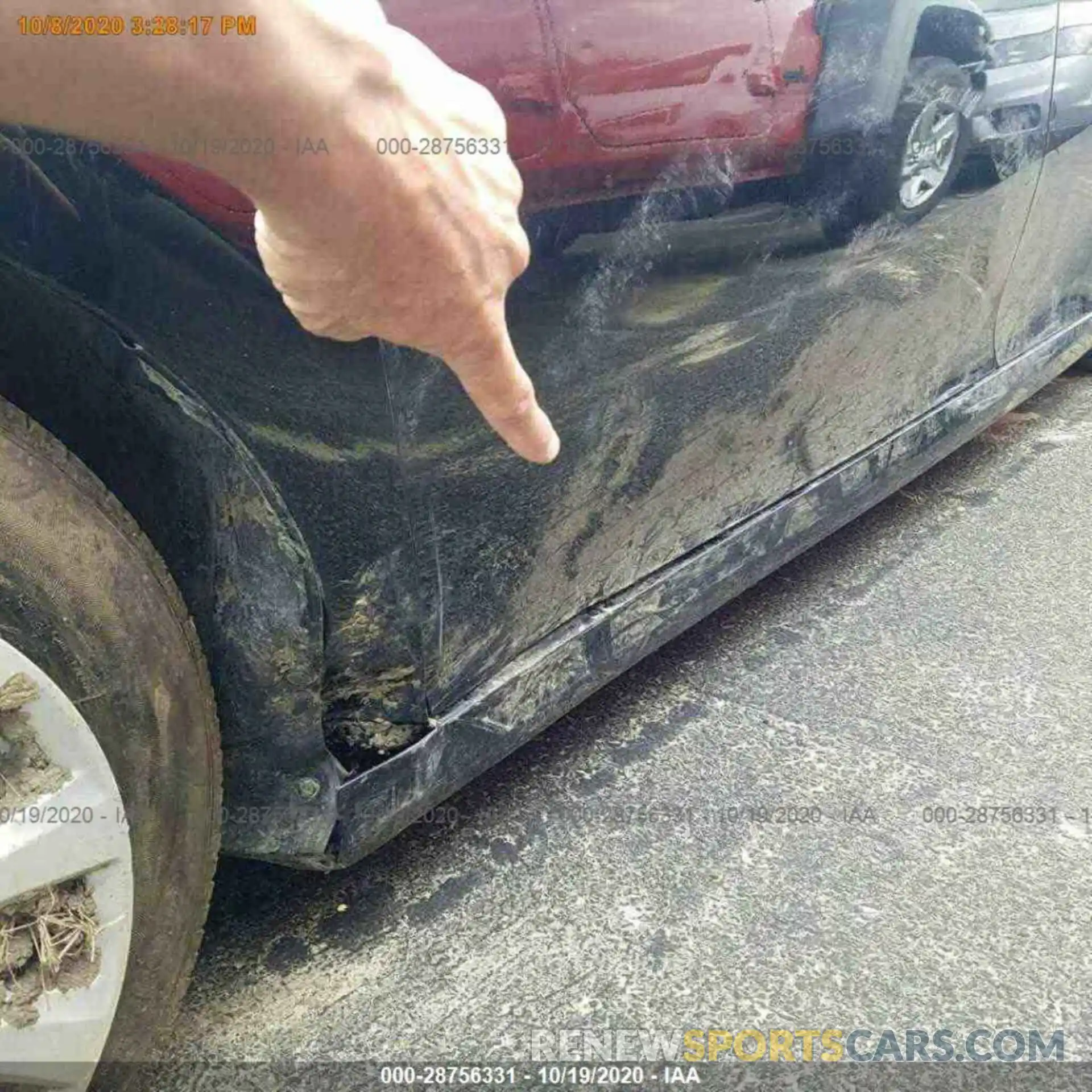 2 Photograph of a damaged car 4T1C11AK3LU931407 TOYOTA CAMRY 2020