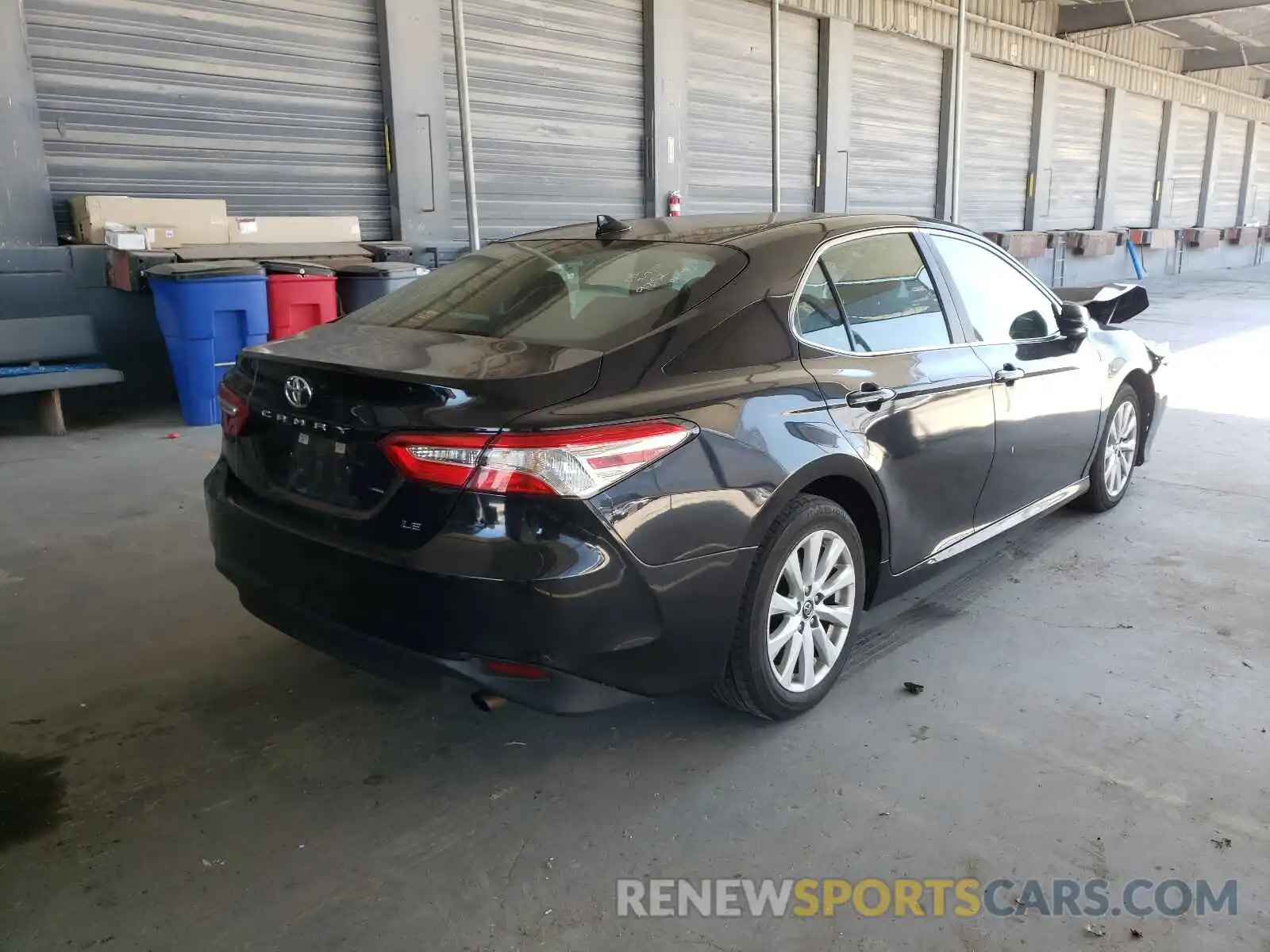 4 Photograph of a damaged car 4T1C11AK3LU932167 TOYOTA CAMRY 2020