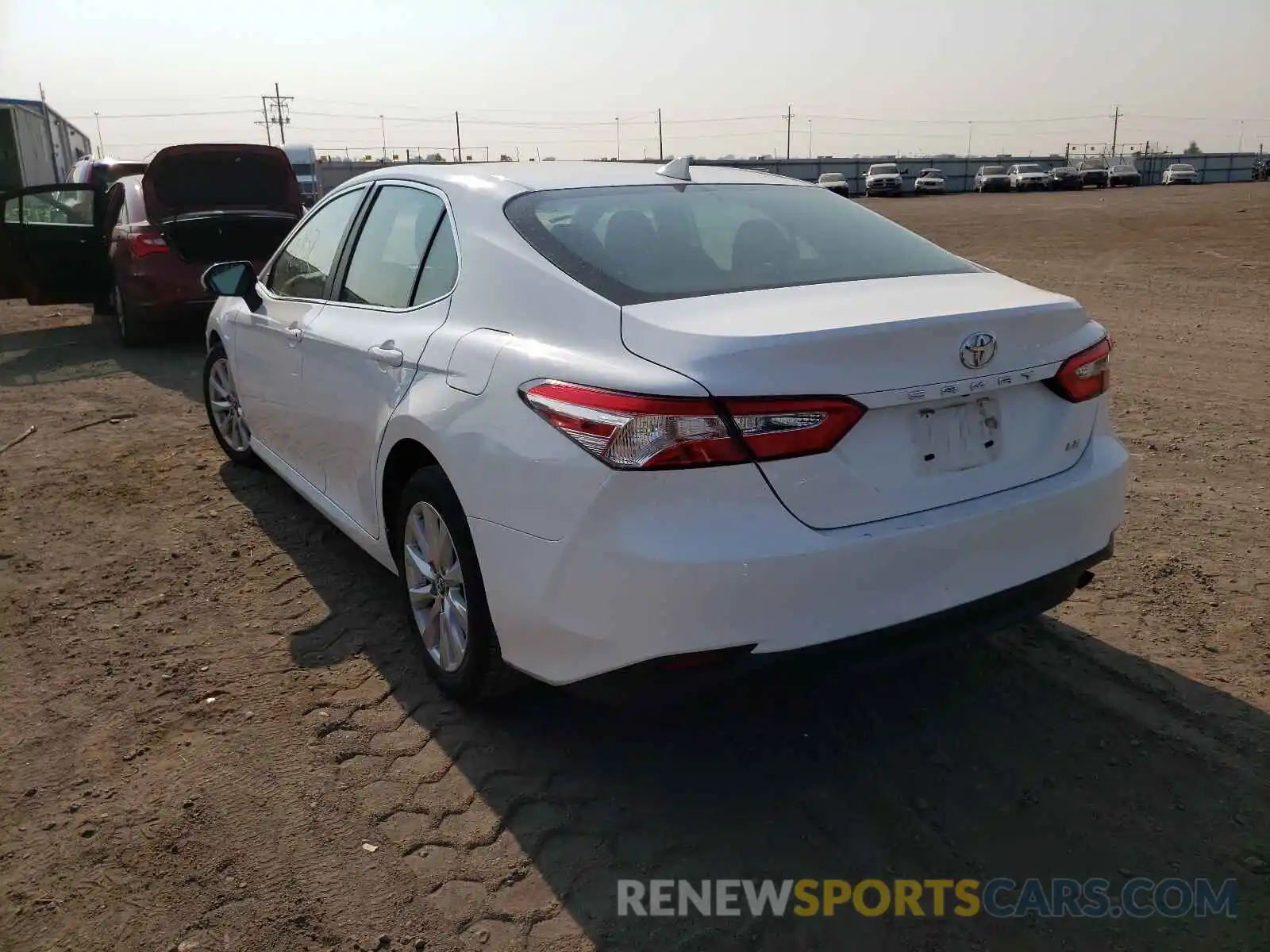 3 Photograph of a damaged car 4T1C11AK3LU932329 TOYOTA CAMRY 2020