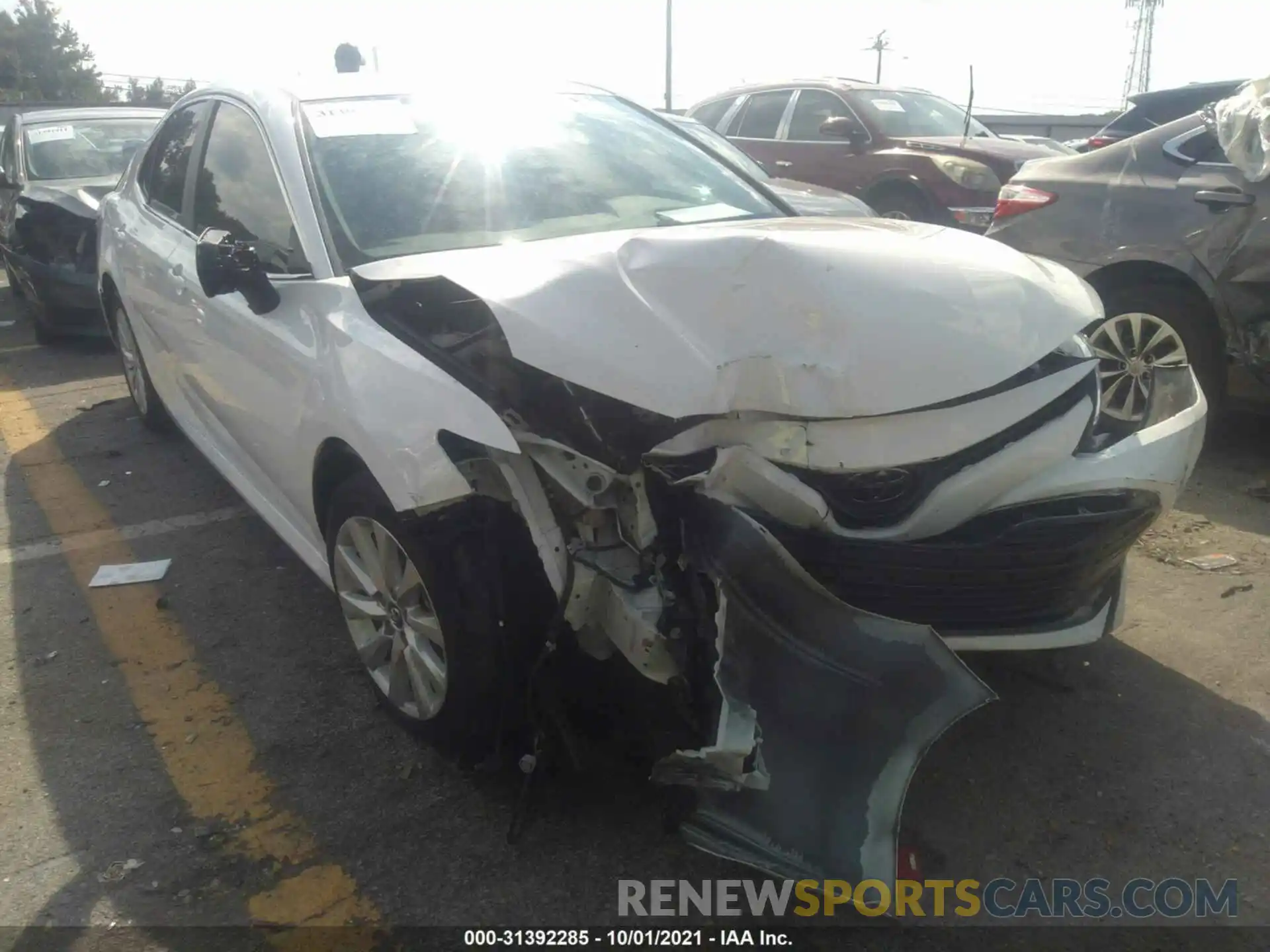 1 Photograph of a damaged car 4T1C11AK3LU932637 TOYOTA CAMRY 2020