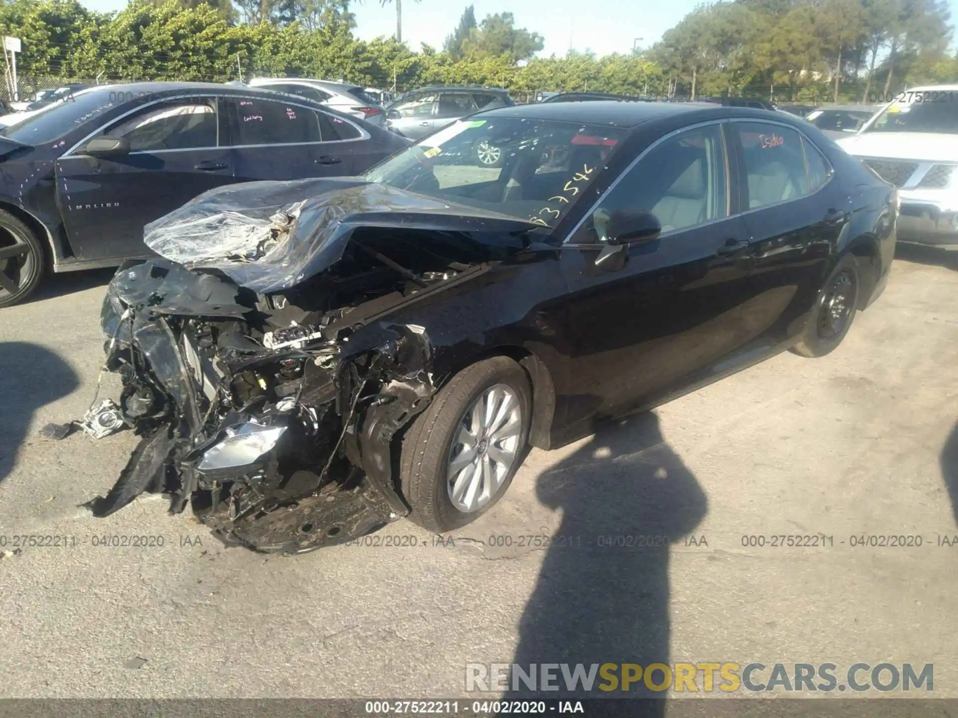 2 Photograph of a damaged car 4T1C11AK3LU937546 TOYOTA CAMRY 2020