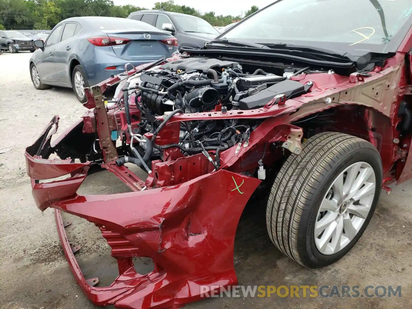 9 Photograph of a damaged car 4T1C11AK3LU959207 TOYOTA CAMRY 2020