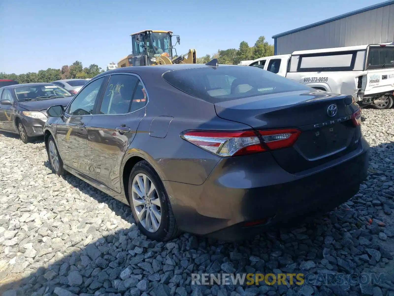 3 Photograph of a damaged car 4T1C11AK3LU961099 TOYOTA CAMRY 2020