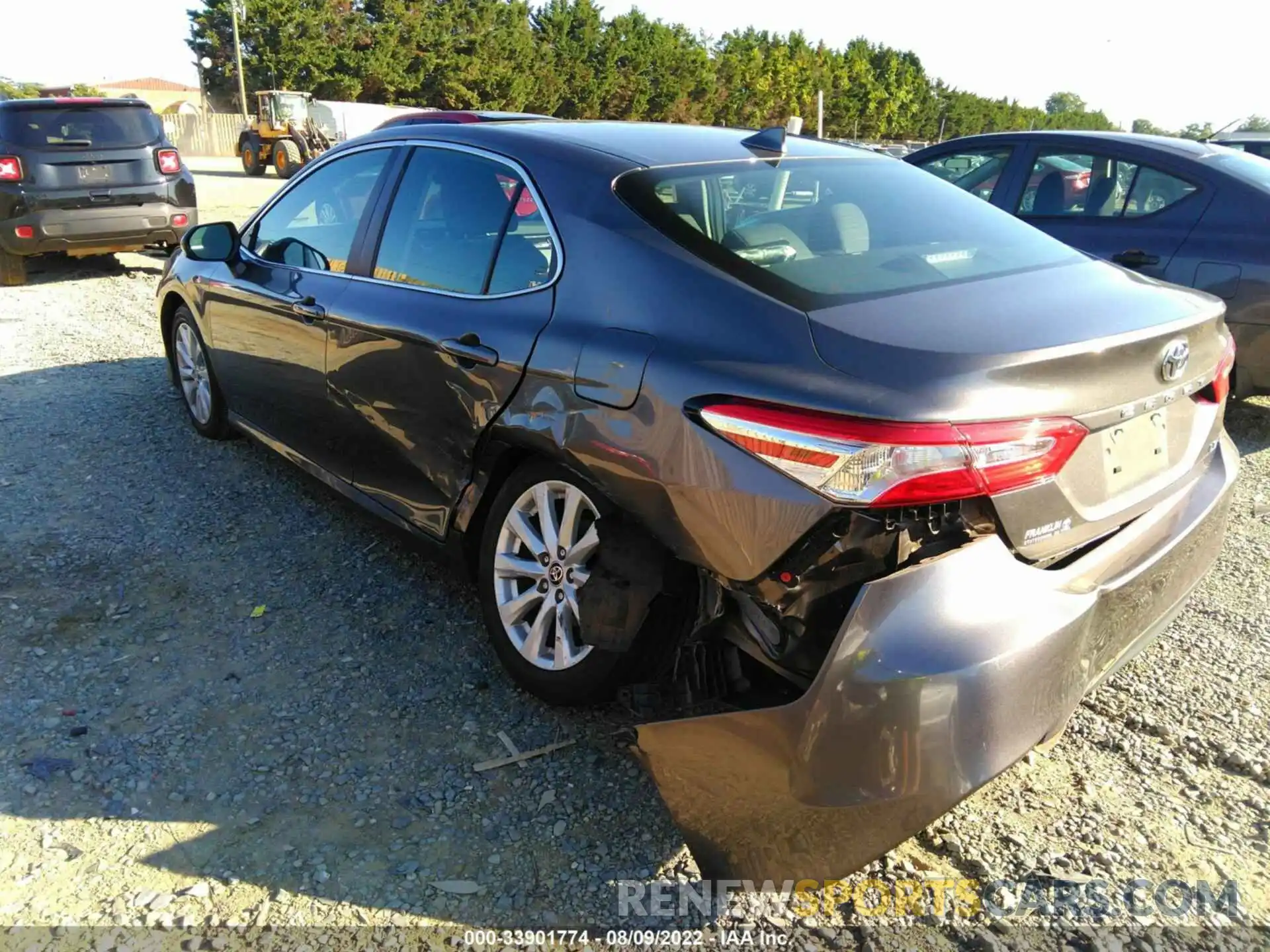 3 Photograph of a damaged car 4T1C11AK3LU967663 TOYOTA CAMRY 2020