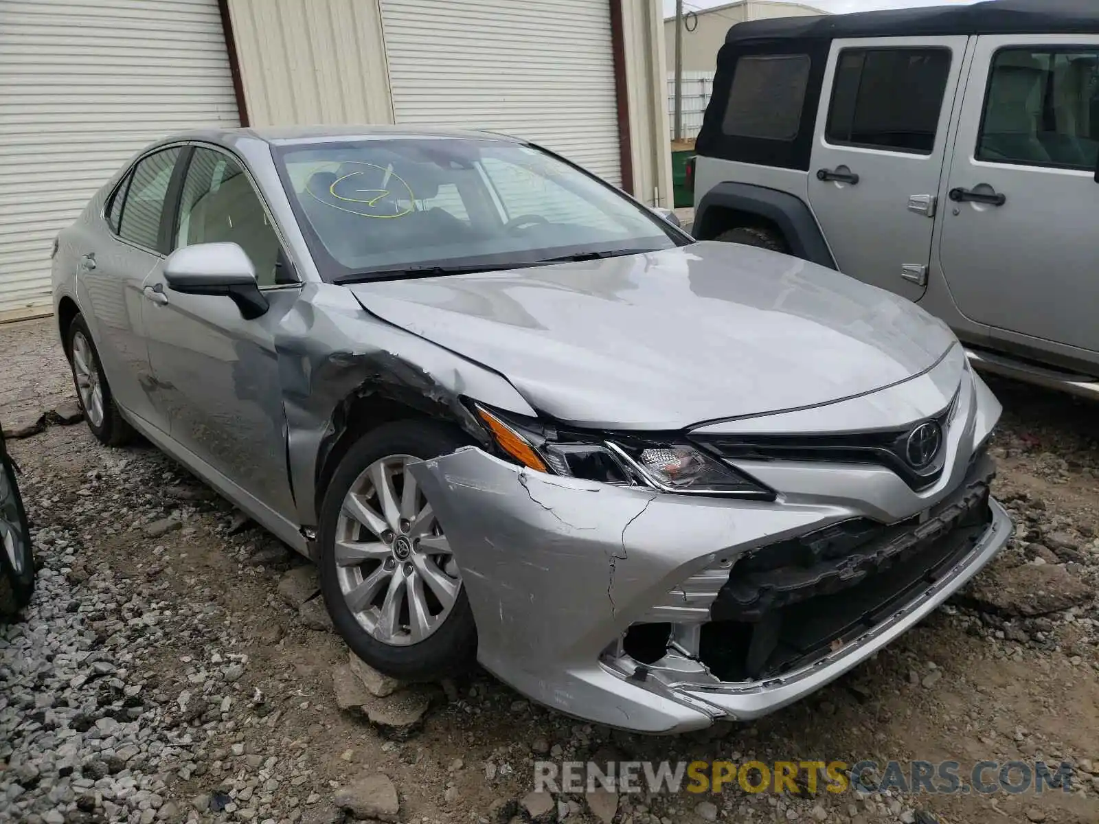 1 Photograph of a damaged car 4T1C11AK3LU974337 TOYOTA CAMRY 2020