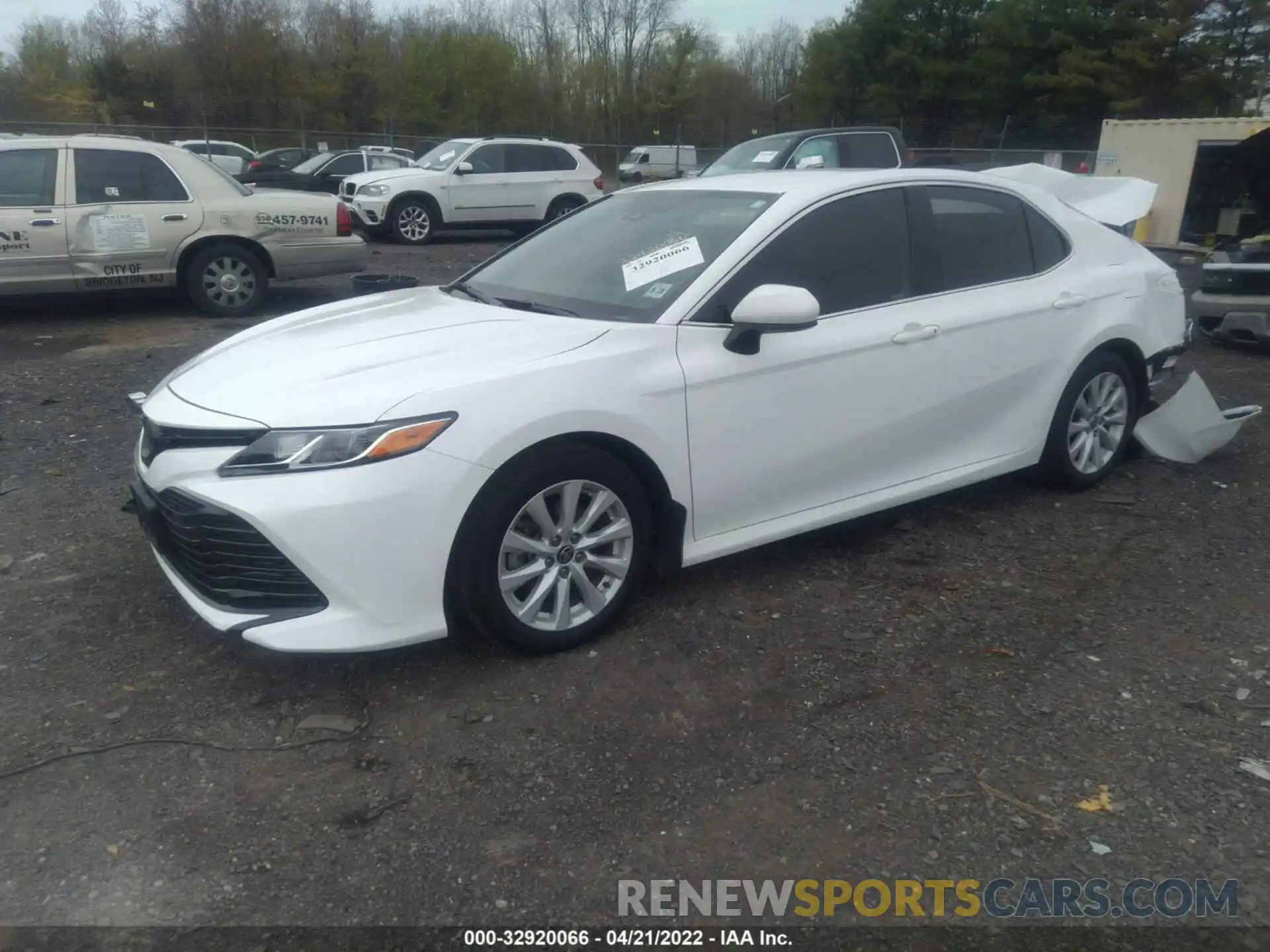 2 Photograph of a damaged car 4T1C11AK3LU977240 TOYOTA CAMRY 2020