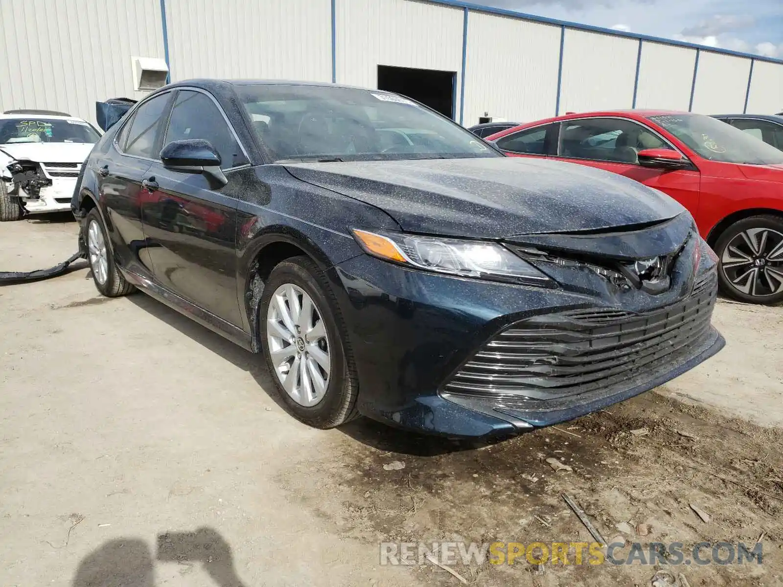 1 Photograph of a damaged car 4T1C11AK3LU981059 TOYOTA CAMRY 2020