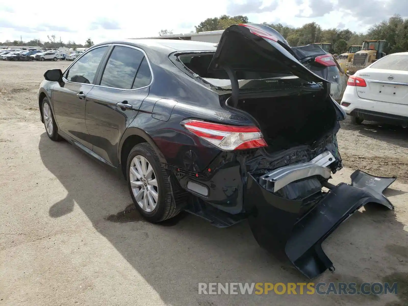 3 Photograph of a damaged car 4T1C11AK3LU981059 TOYOTA CAMRY 2020