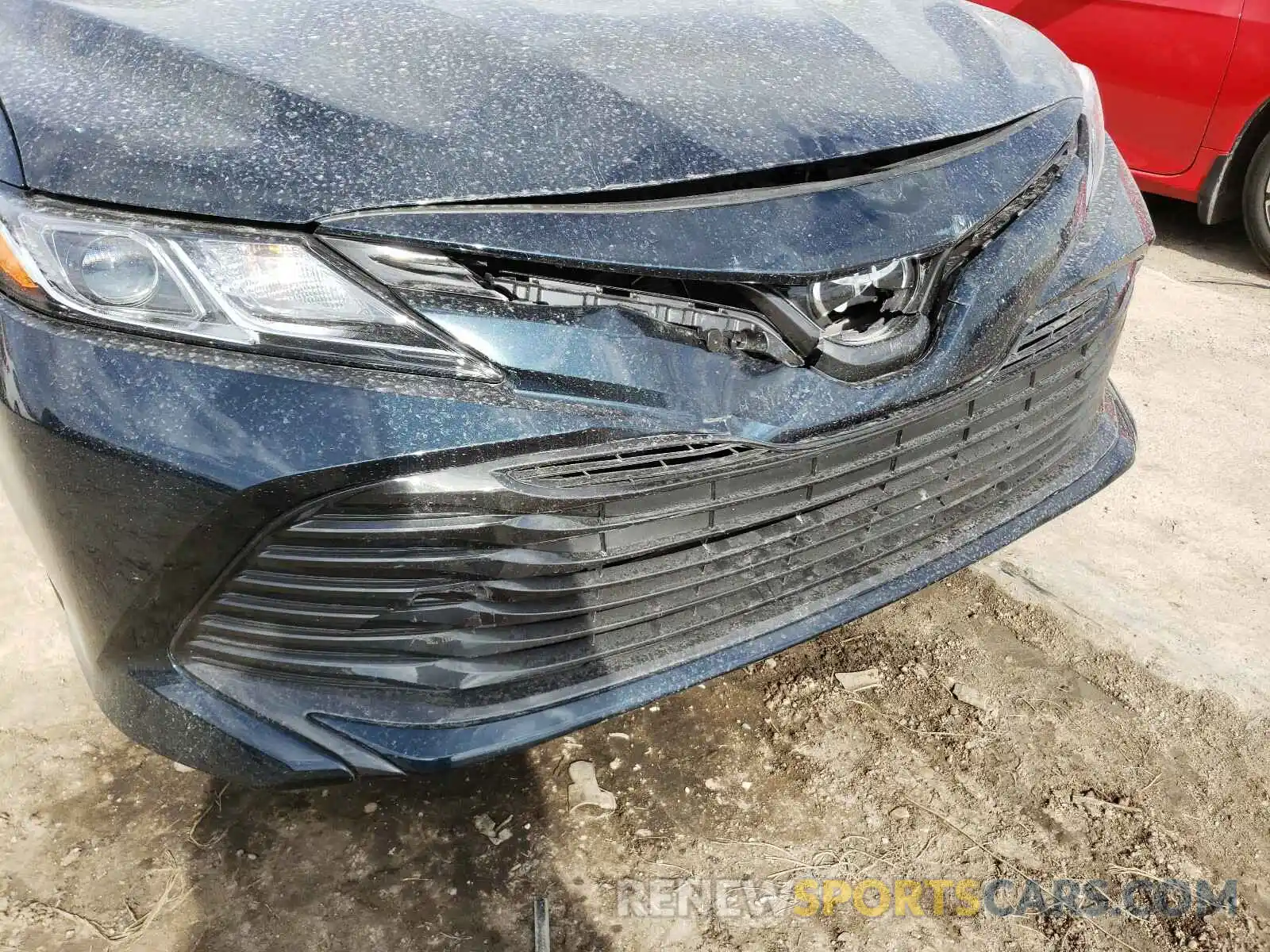 9 Photograph of a damaged car 4T1C11AK3LU981059 TOYOTA CAMRY 2020