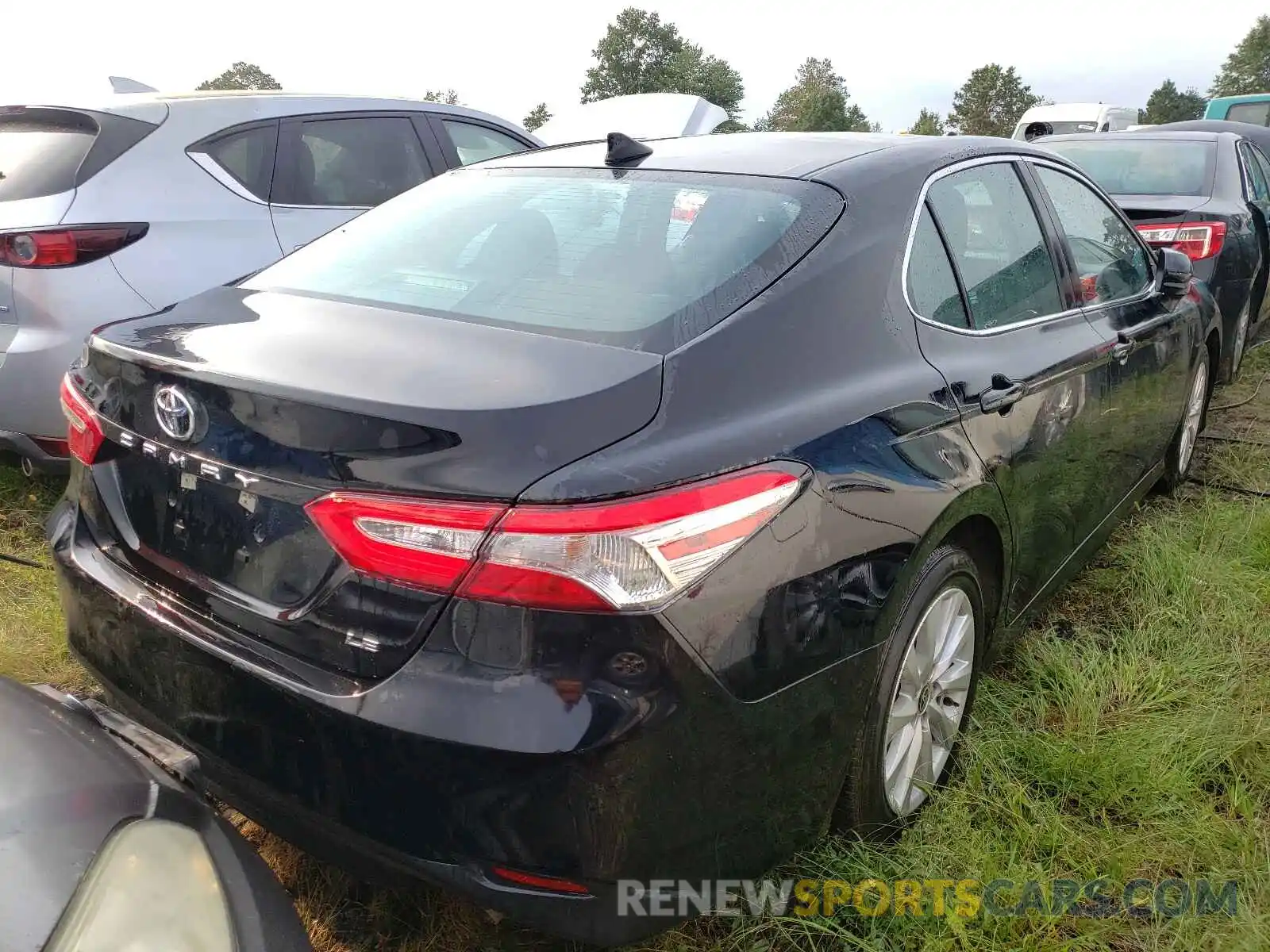 4 Photograph of a damaged car 4T1C11AK3LU993535 TOYOTA CAMRY 2020