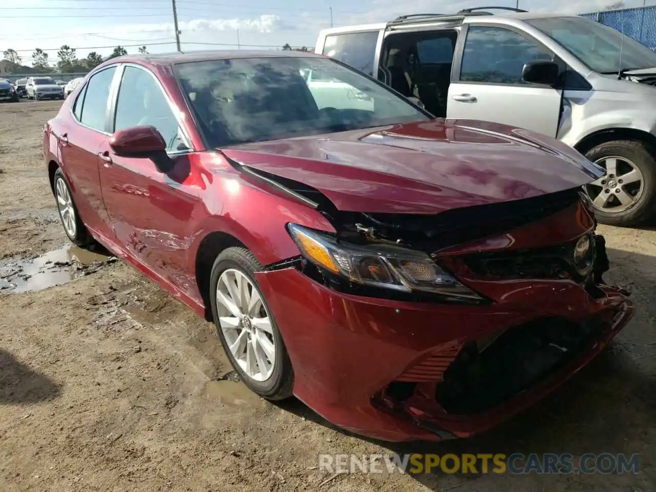 1 Photograph of a damaged car 4T1C11AK4LU308491 TOYOTA CAMRY 2020