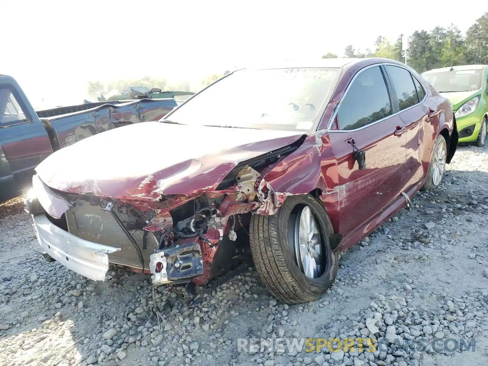 2 Photograph of a damaged car 4T1C11AK4LU310905 TOYOTA CAMRY 2020