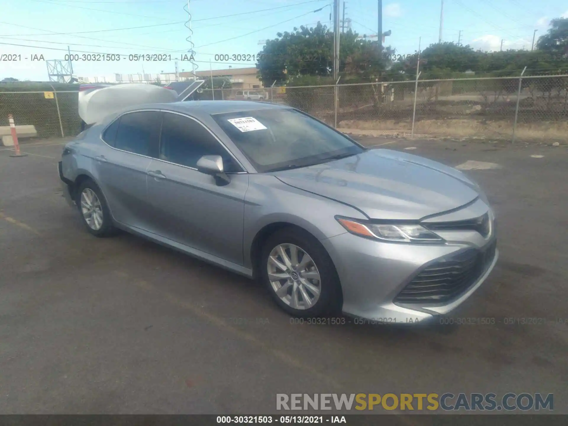 1 Photograph of a damaged car 4T1C11AK4LU321516 TOYOTA CAMRY 2020