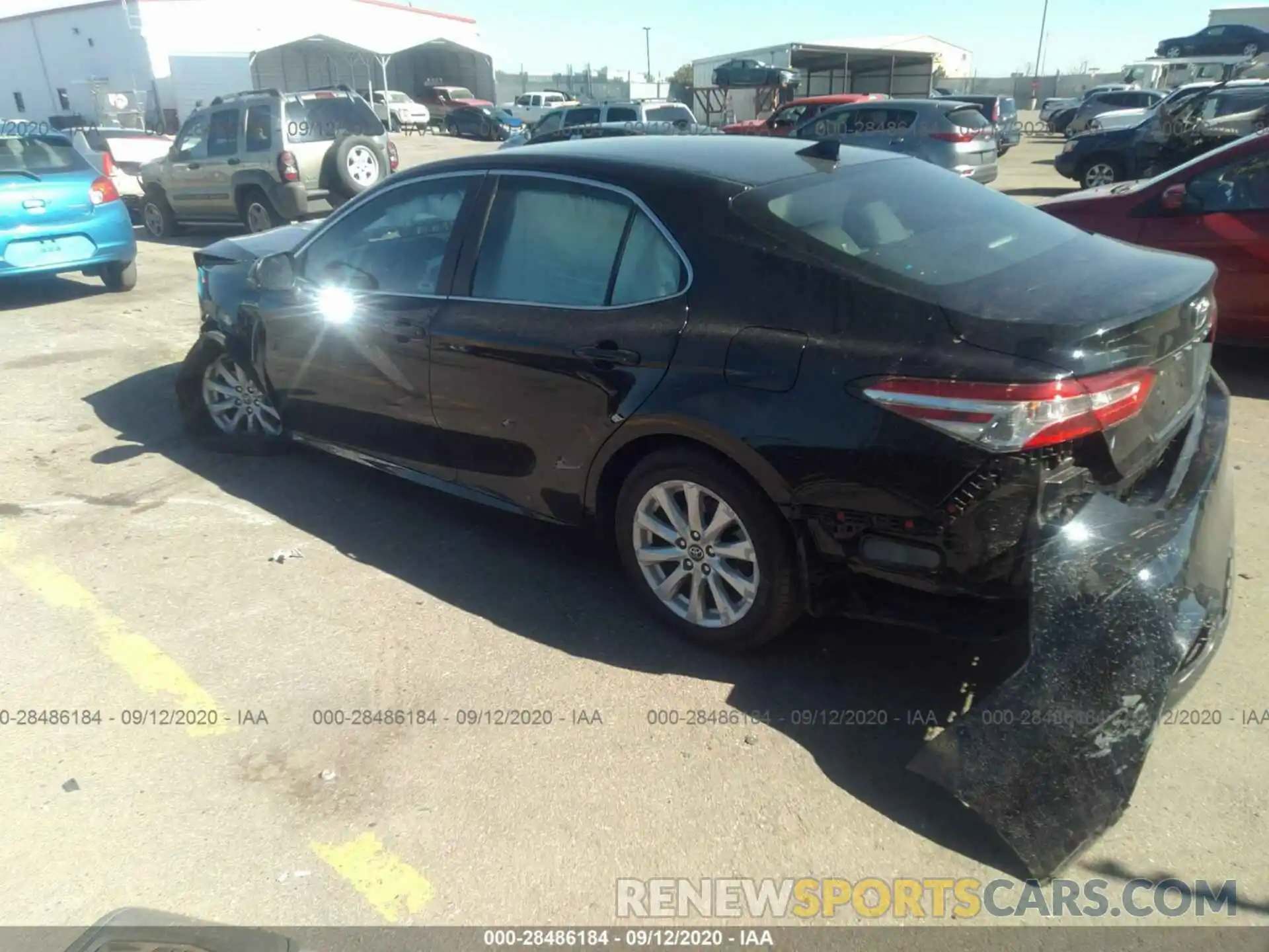 3 Photograph of a damaged car 4T1C11AK4LU324545 TOYOTA CAMRY 2020