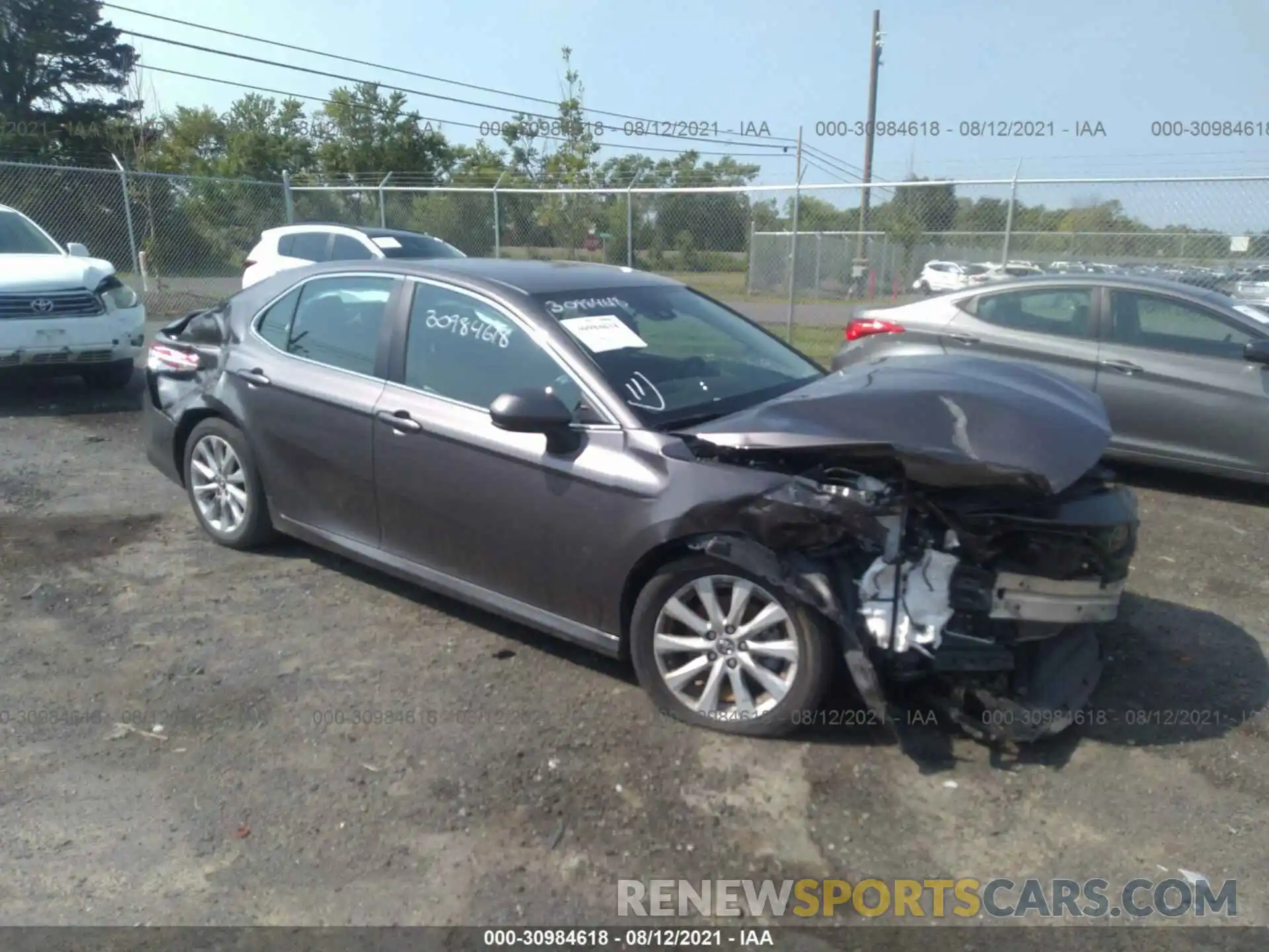 1 Photograph of a damaged car 4T1C11AK4LU329714 TOYOTA CAMRY 2020