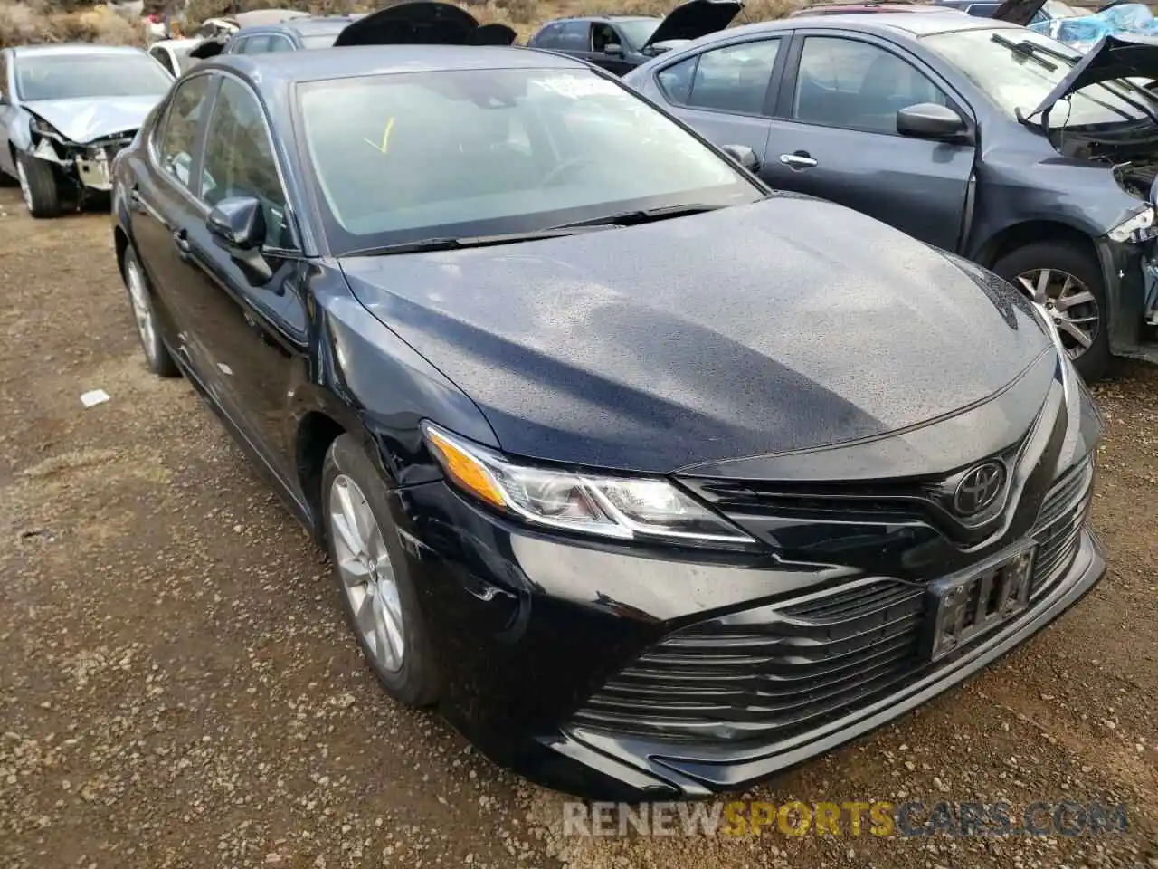 1 Photograph of a damaged car 4T1C11AK4LU330703 TOYOTA CAMRY 2020