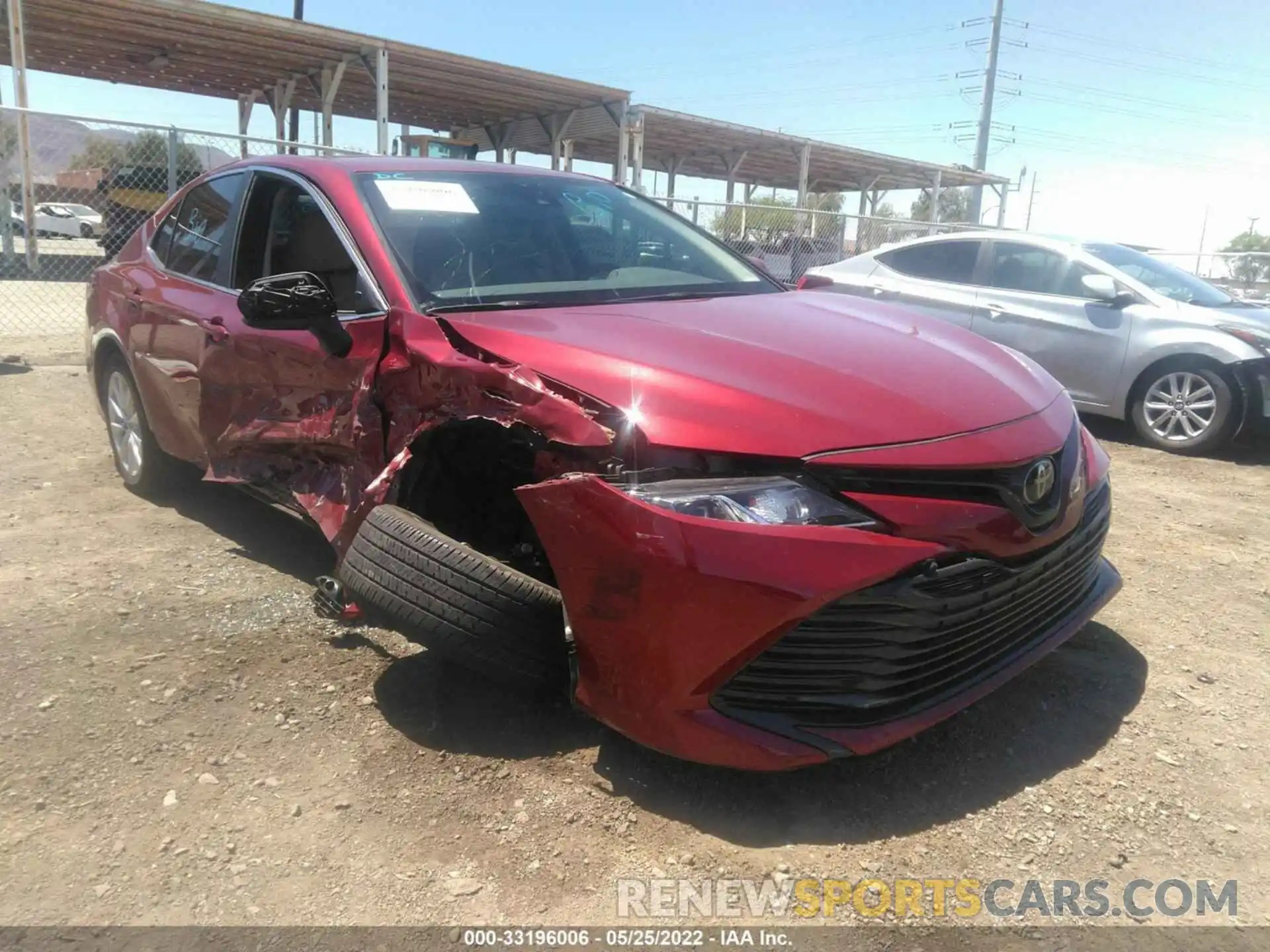 1 Photograph of a damaged car 4T1C11AK4LU332290 TOYOTA CAMRY 2020