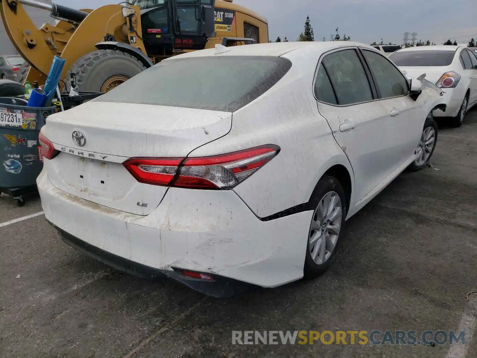 4 Photograph of a damaged car 4T1C11AK4LU333827 TOYOTA CAMRY 2020