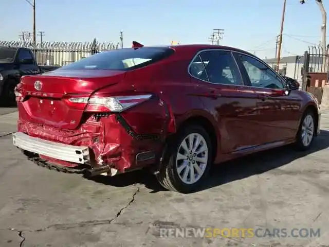 4 Photograph of a damaged car 4T1C11AK4LU334105 TOYOTA CAMRY 2020