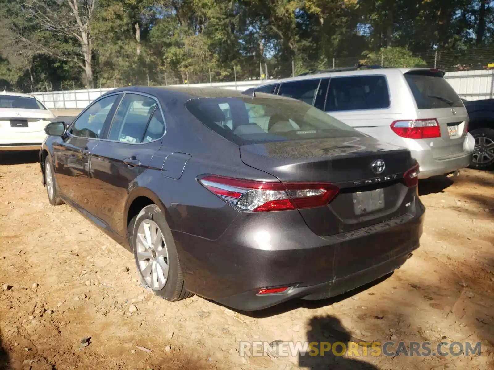 3 Photograph of a damaged car 4T1C11AK4LU343645 TOYOTA CAMRY 2020