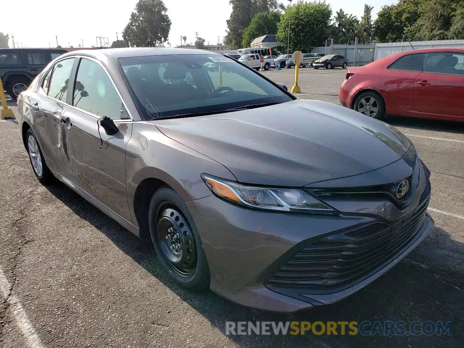 1 Photograph of a damaged car 4T1C11AK4LU344469 TOYOTA CAMRY 2020