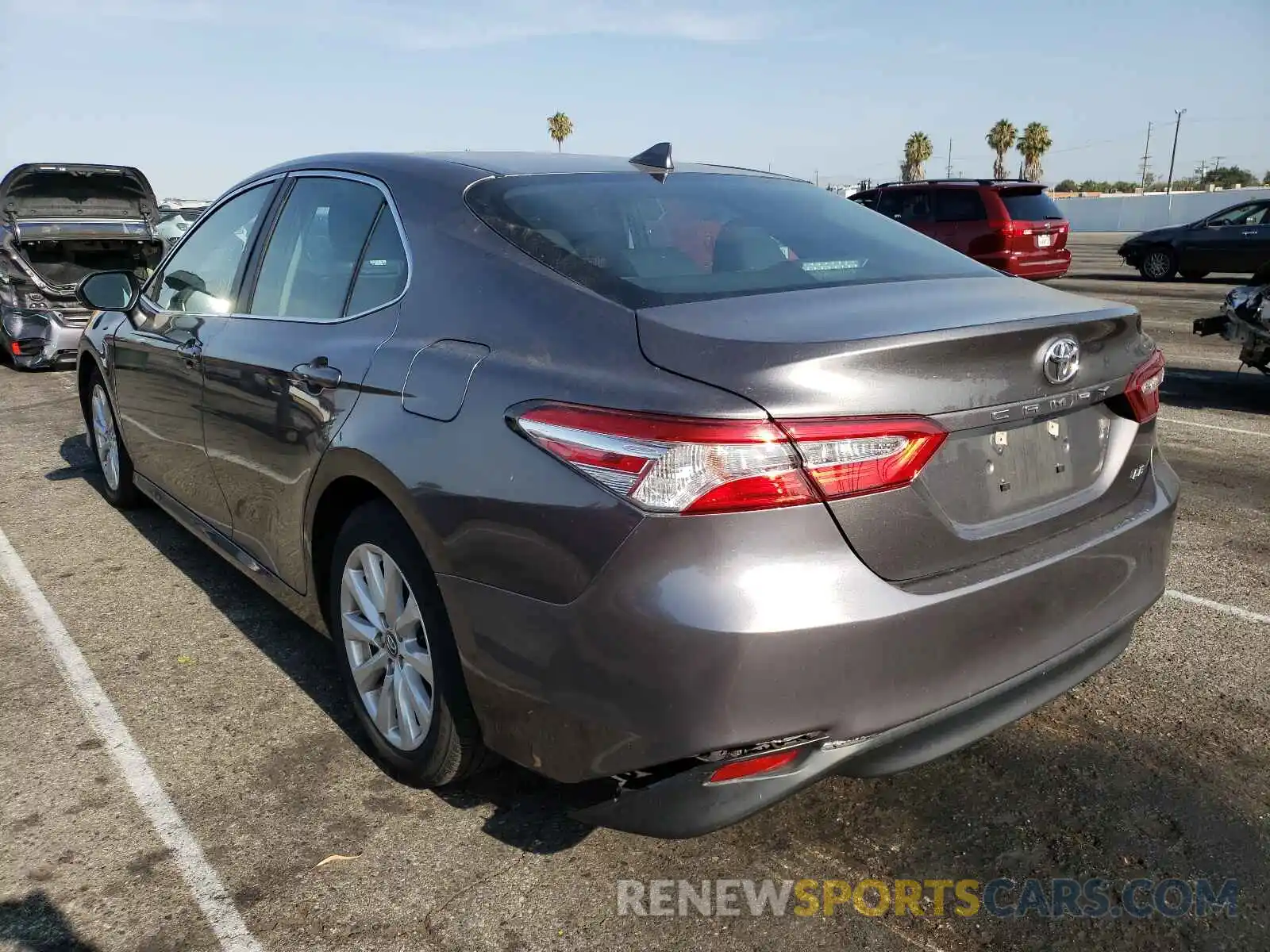 3 Photograph of a damaged car 4T1C11AK4LU344469 TOYOTA CAMRY 2020