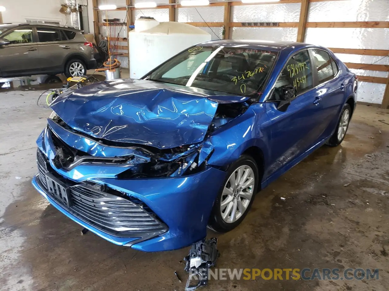 2 Photograph of a damaged car 4T1C11AK4LU347677 TOYOTA CAMRY 2020