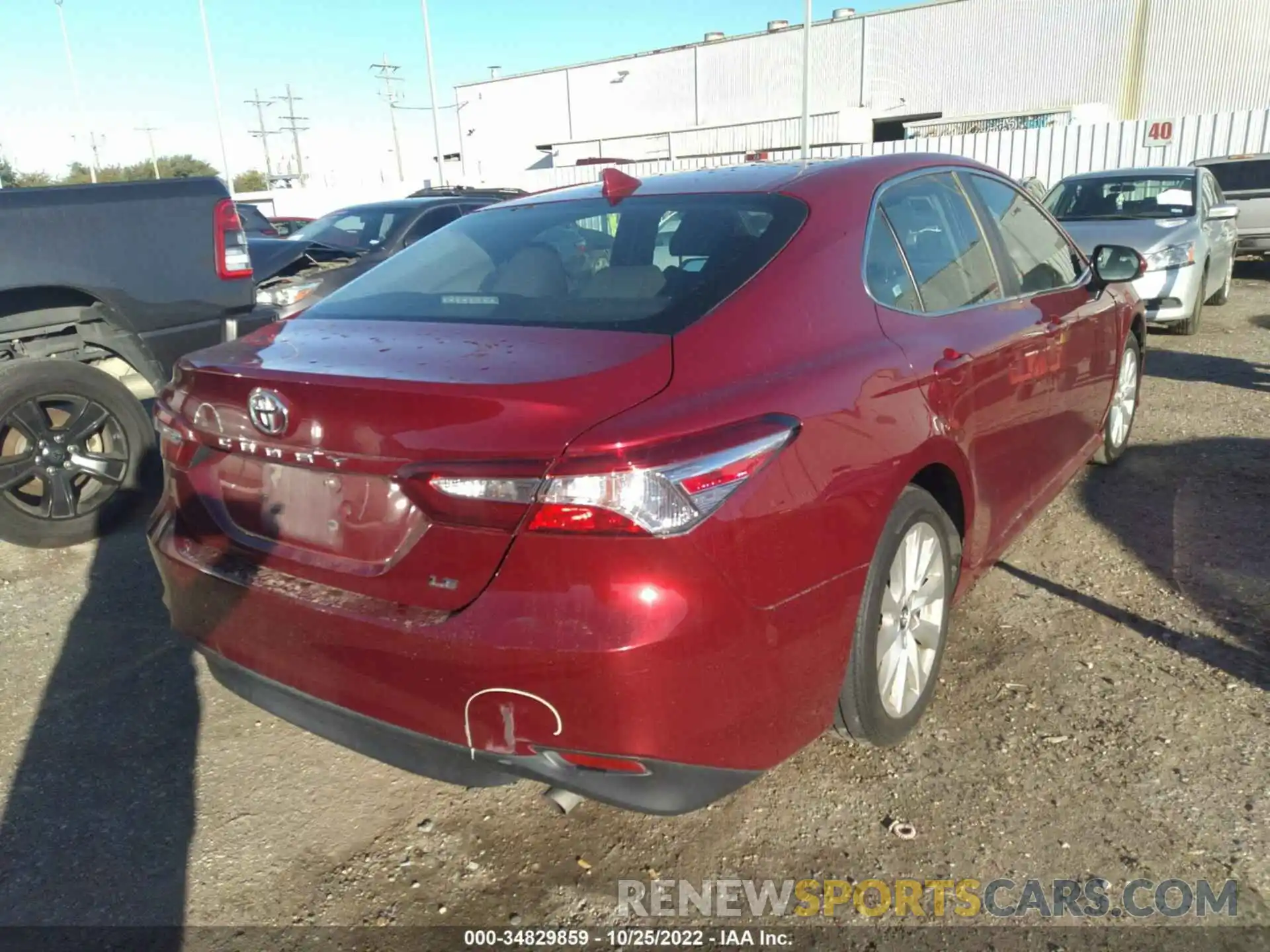 4 Photograph of a damaged car 4T1C11AK4LU355746 TOYOTA CAMRY 2020