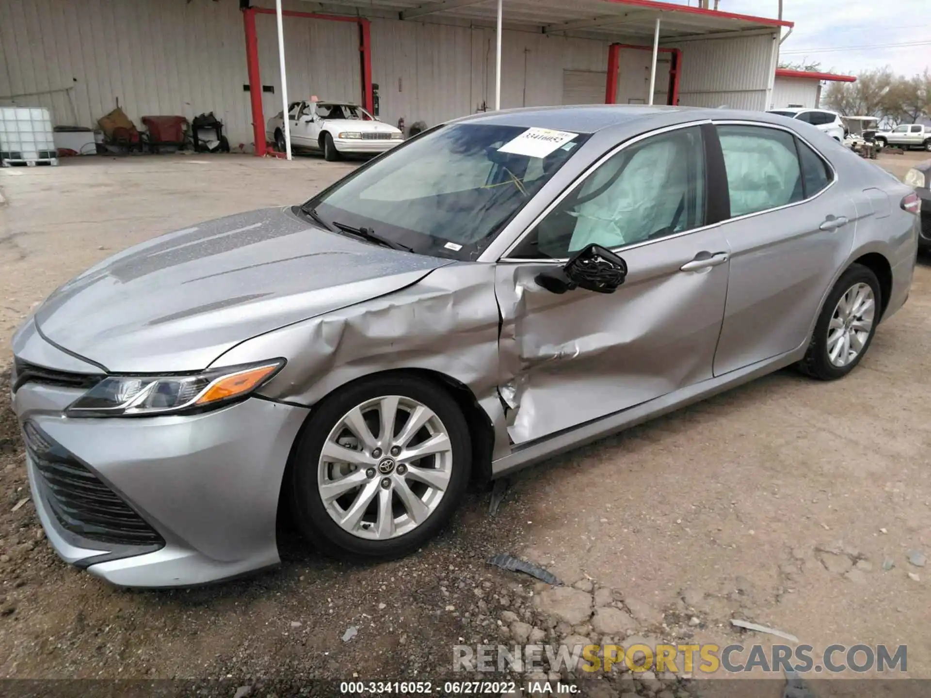 2 Photograph of a damaged car 4T1C11AK4LU358095 TOYOTA CAMRY 2020