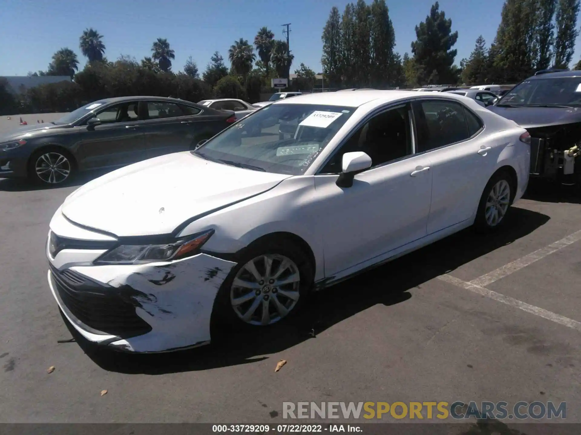 2 Photograph of a damaged car 4T1C11AK4LU358520 TOYOTA CAMRY 2020