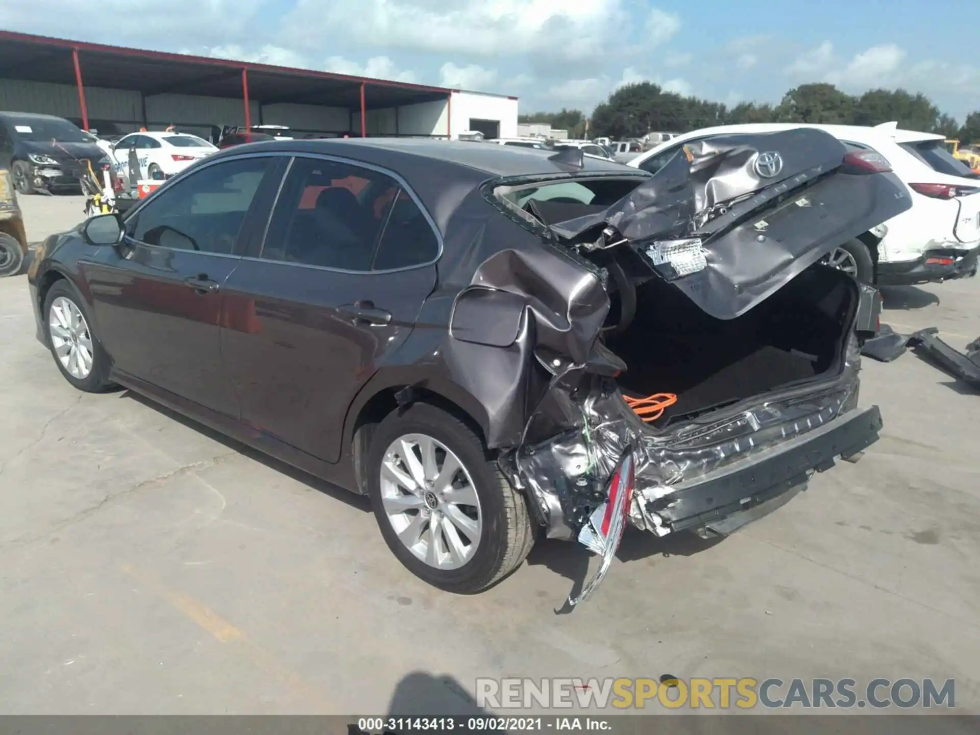 3 Photograph of a damaged car 4T1C11AK4LU362602 TOYOTA CAMRY 2020