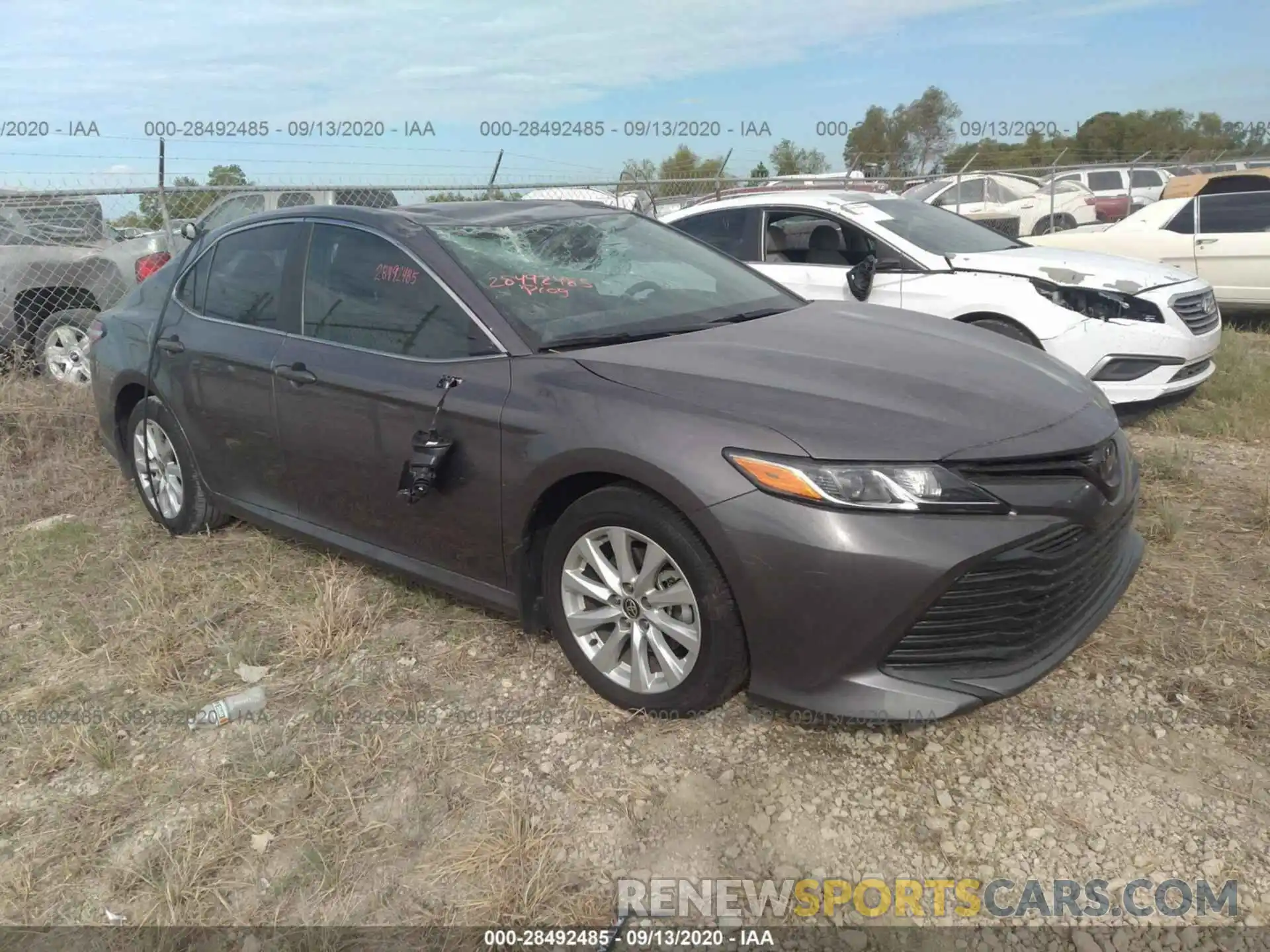 1 Photograph of a damaged car 4T1C11AK4LU364821 TOYOTA CAMRY 2020