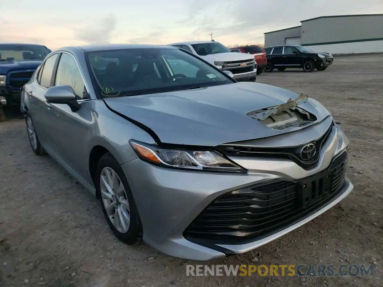 1 Photograph of a damaged car 4T1C11AK4LU392764 TOYOTA CAMRY 2020