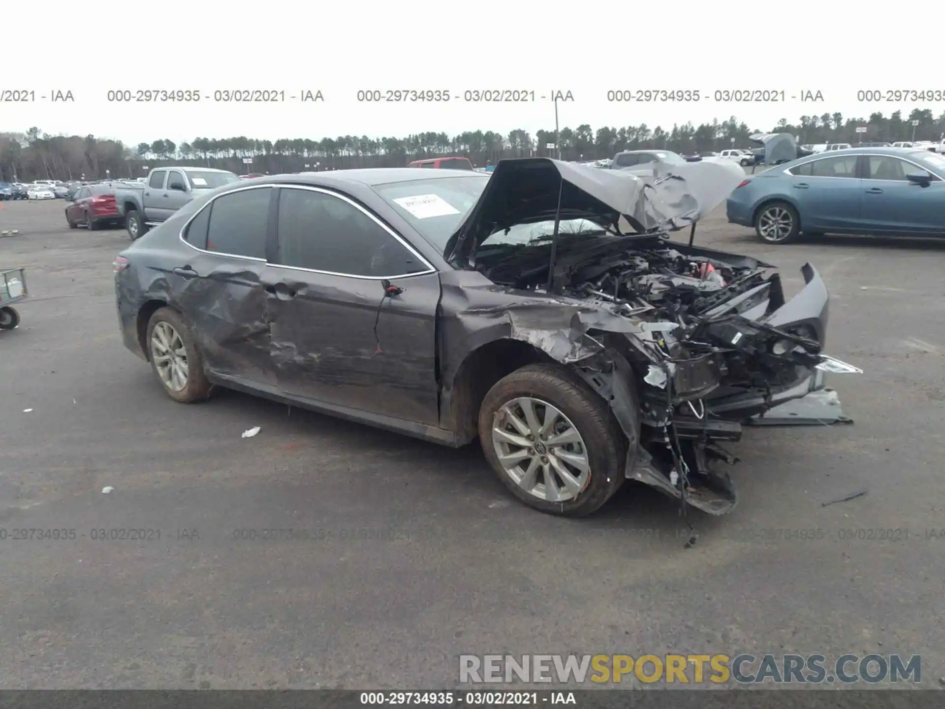 1 Photograph of a damaged car 4T1C11AK4LU504821 TOYOTA CAMRY 2020