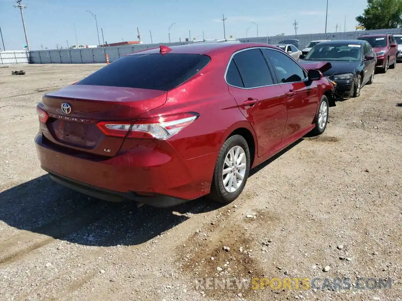 4 Photograph of a damaged car 4T1C11AK4LU864543 TOYOTA CAMRY 2020