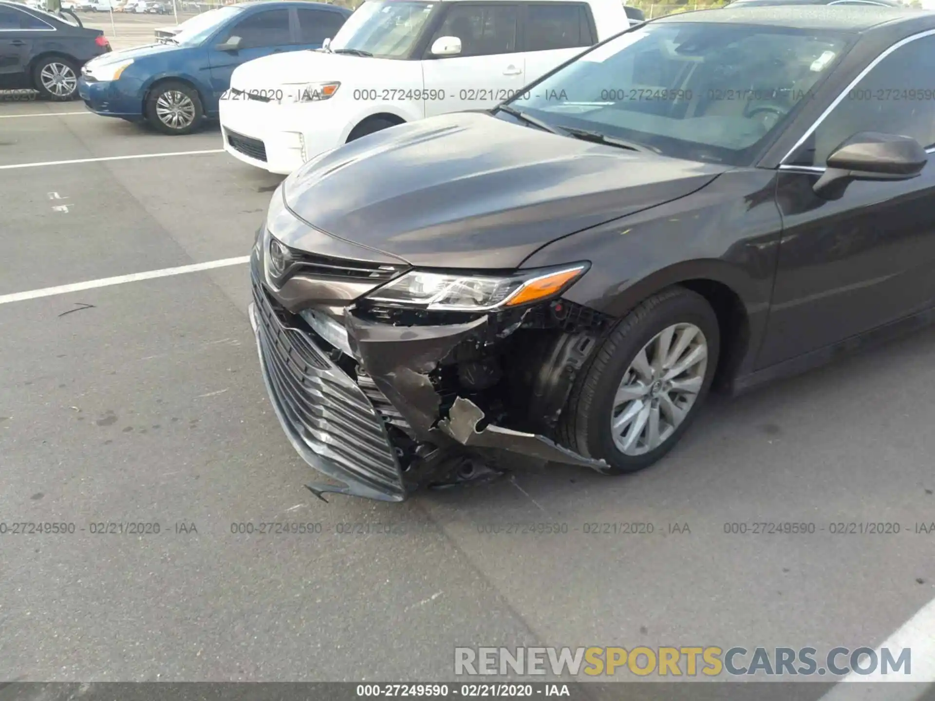 6 Photograph of a damaged car 4T1C11AK4LU865739 TOYOTA CAMRY 2020