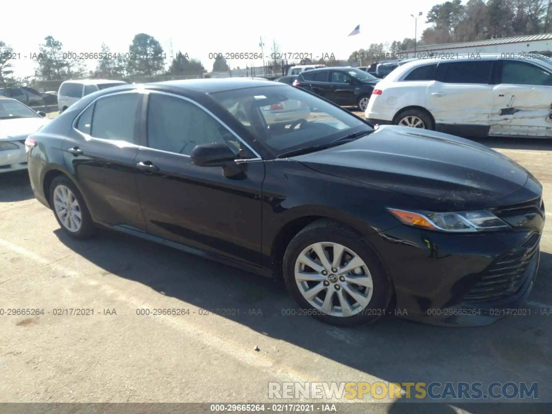 11 Photograph of a damaged car 4T1C11AK4LU866583 TOYOTA CAMRY 2020