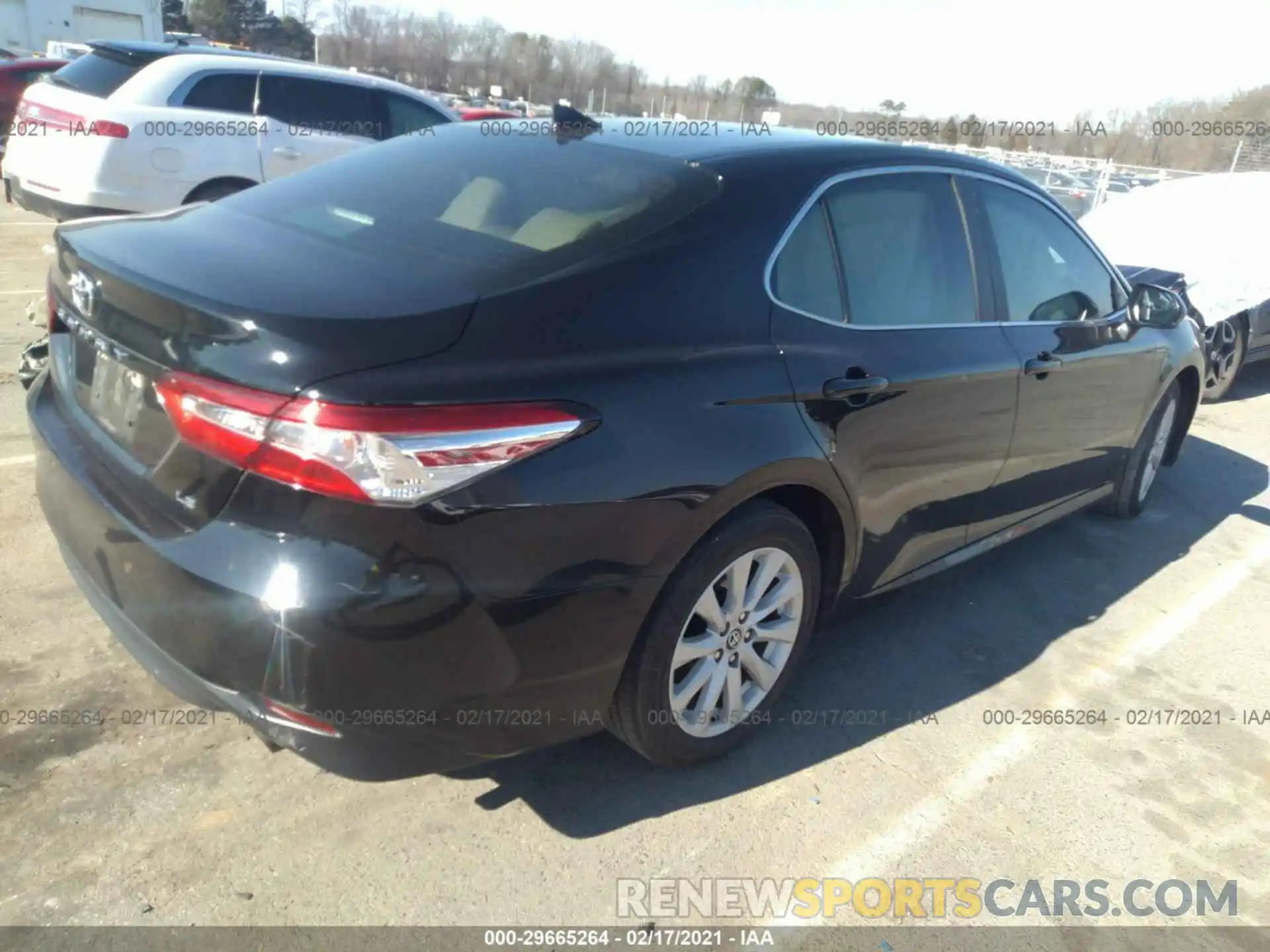 4 Photograph of a damaged car 4T1C11AK4LU866583 TOYOTA CAMRY 2020