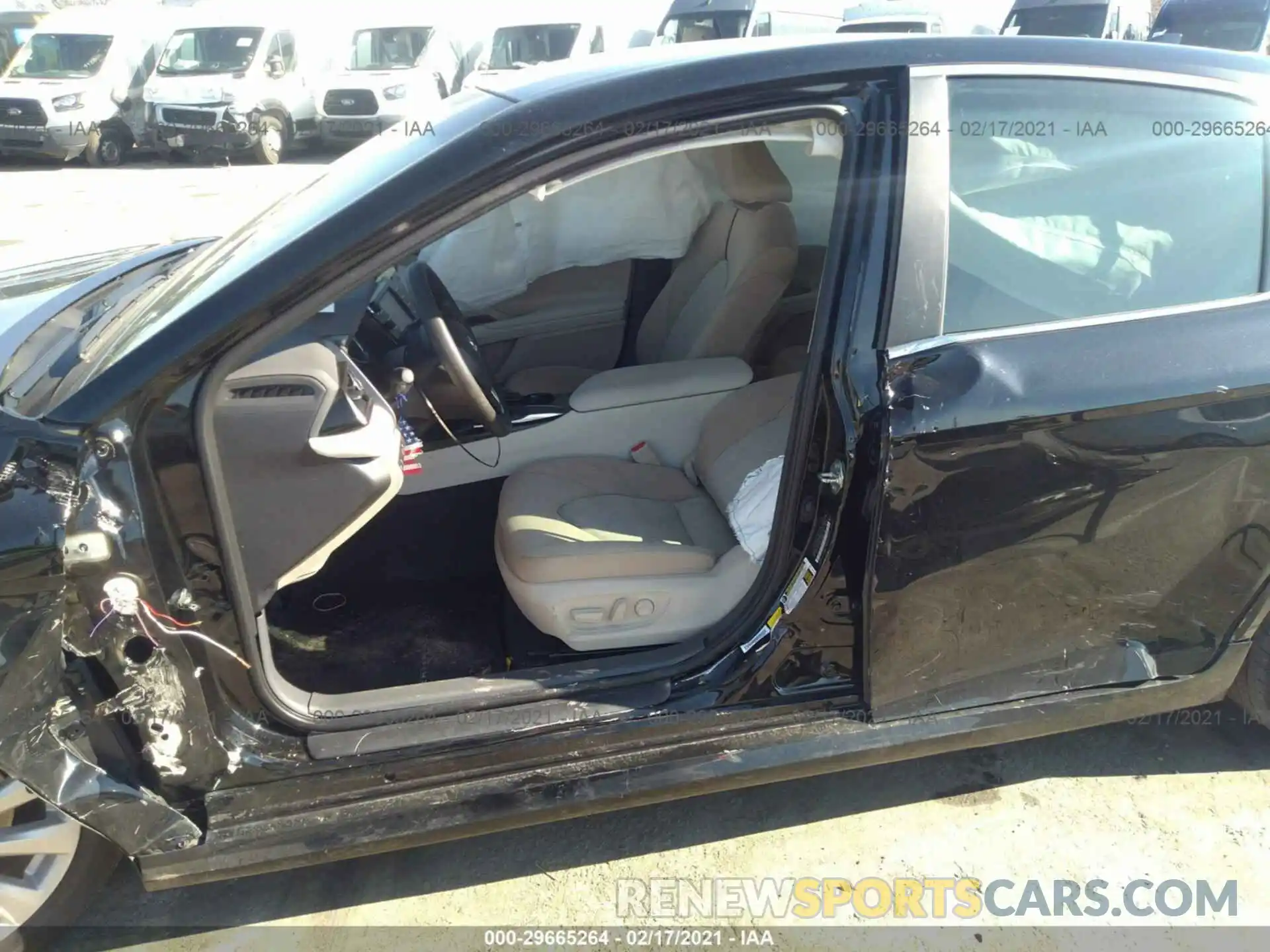 6 Photograph of a damaged car 4T1C11AK4LU866583 TOYOTA CAMRY 2020