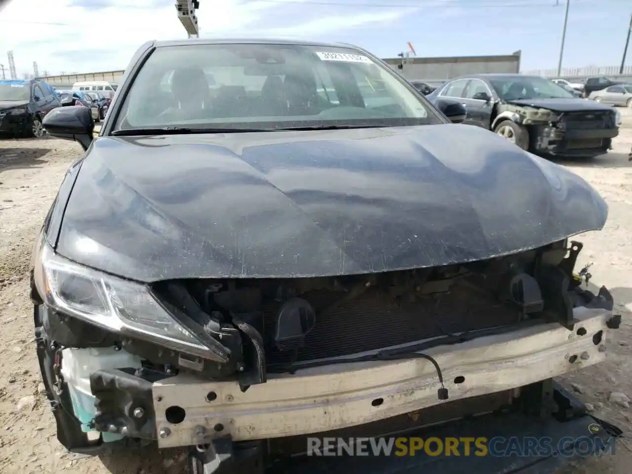 9 Photograph of a damaged car 4T1C11AK4LU871573 TOYOTA CAMRY 2020