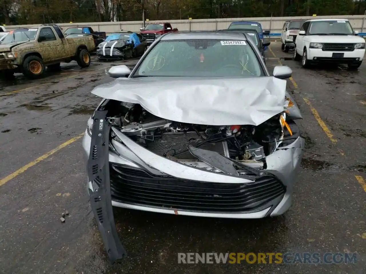 9 Photograph of a damaged car 4T1C11AK4LU877616 TOYOTA CAMRY 2020