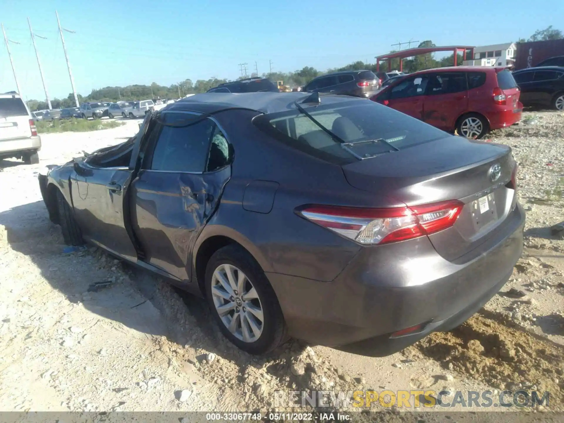 3 Photograph of a damaged car 4T1C11AK4LU878443 TOYOTA CAMRY 2020