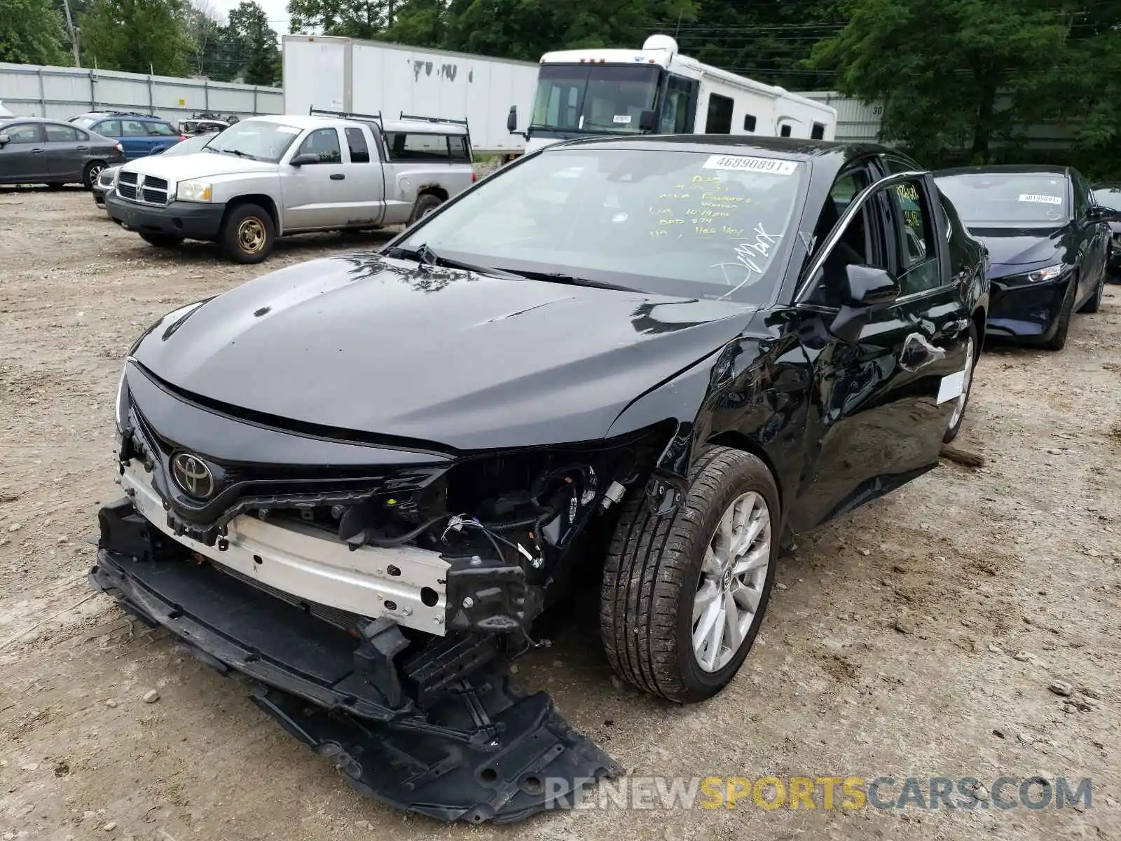 2 Photograph of a damaged car 4T1C11AK4LU888406 TOYOTA CAMRY 2020