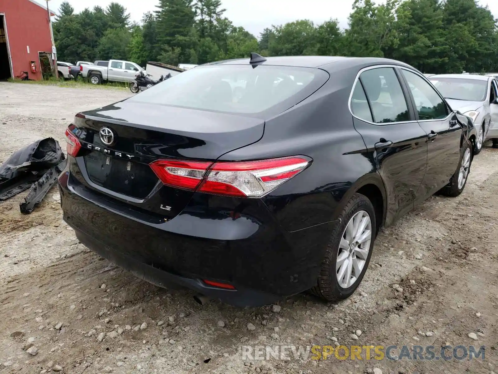 4 Photograph of a damaged car 4T1C11AK4LU888406 TOYOTA CAMRY 2020