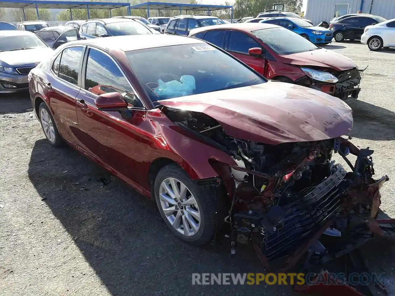 1 Photograph of a damaged car 4T1C11AK4LU890253 TOYOTA CAMRY 2020