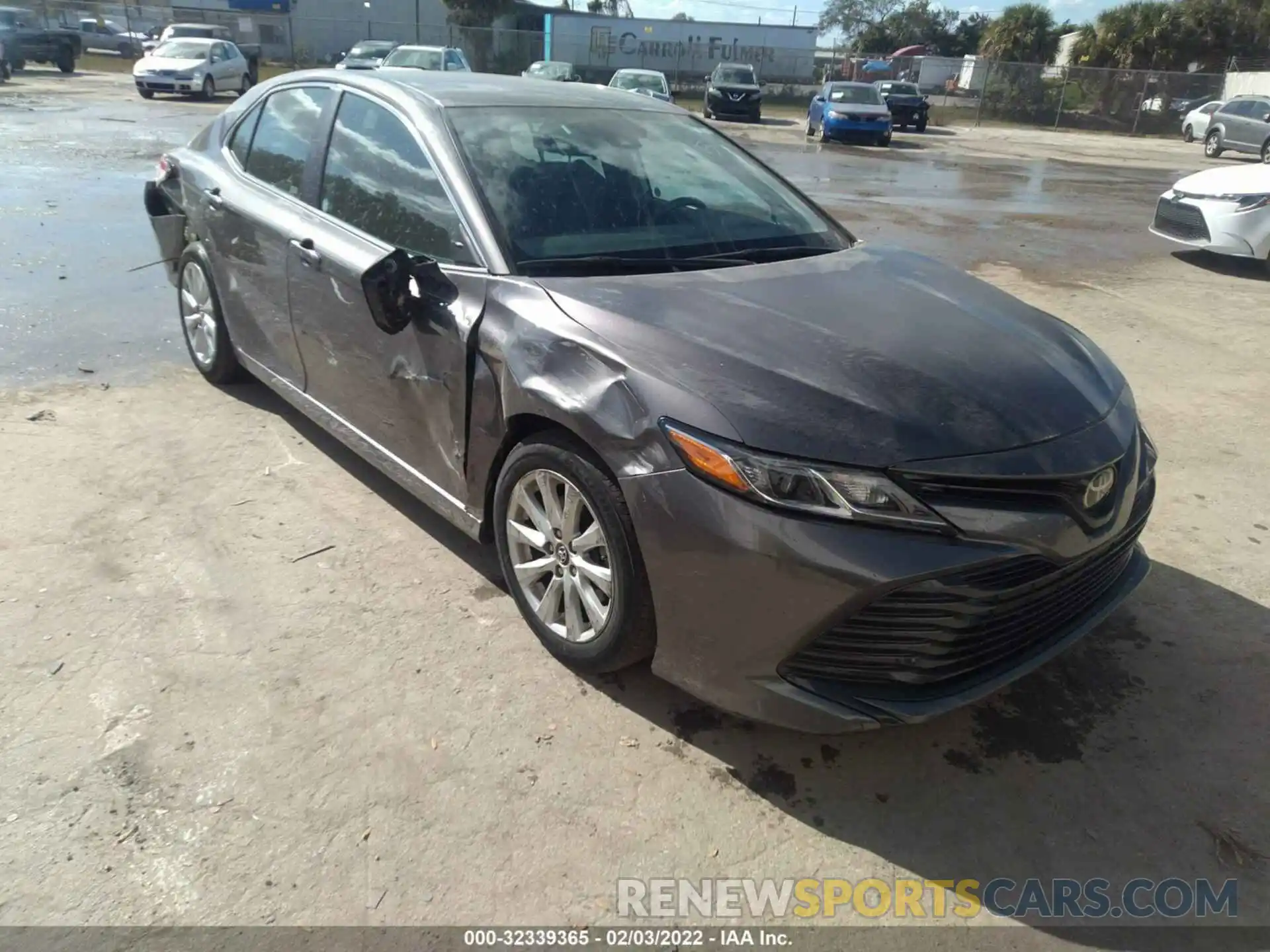 1 Photograph of a damaged car 4T1C11AK4LU891113 TOYOTA CAMRY 2020